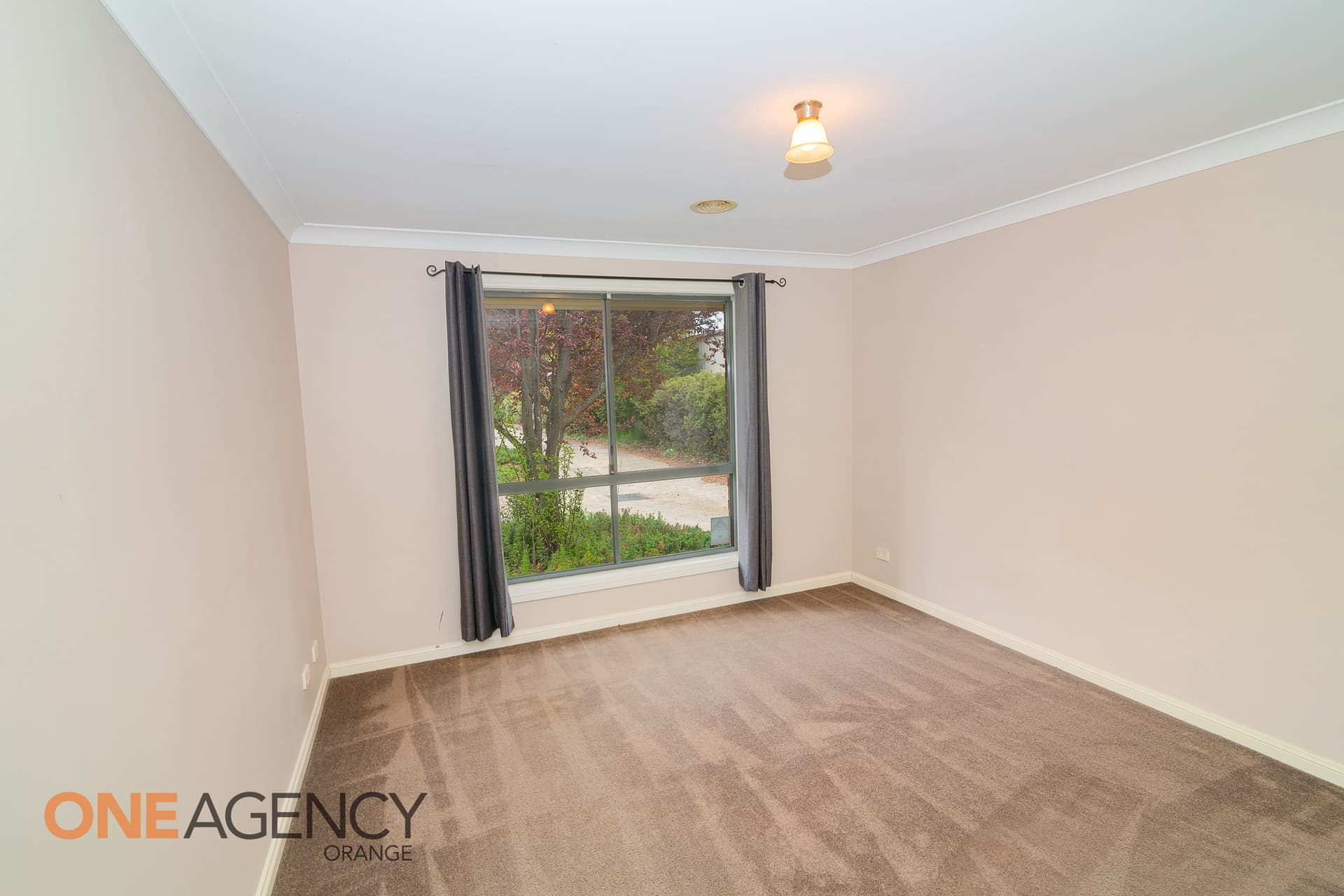 13B Churchill Avenue, Orange, Orange - Thumbnail 6