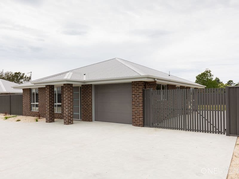 1/172 Wellington Street, Longford, Longford - Image 1