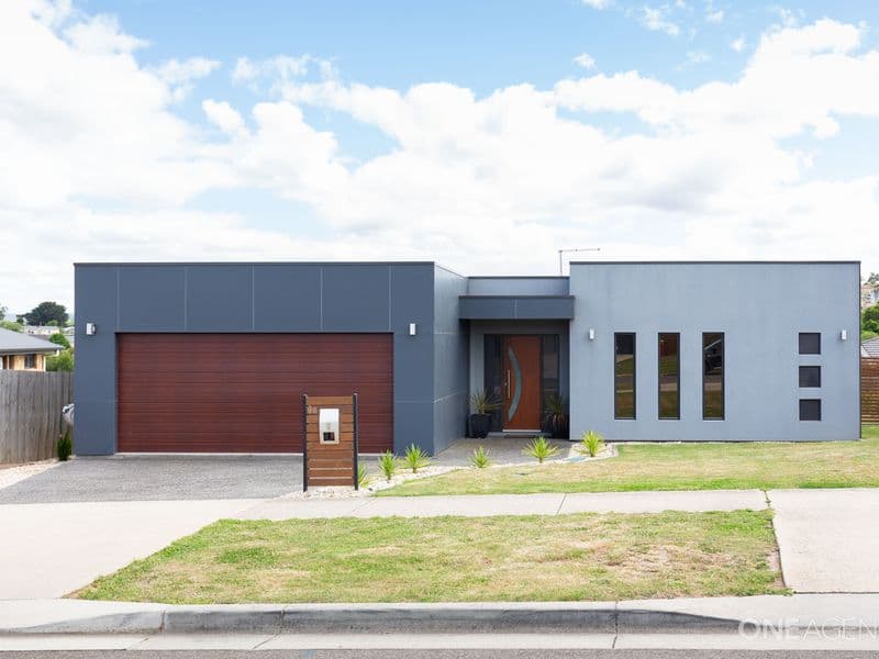 98 Mount Stuart Drive, Newnham, Newnham - Image 1