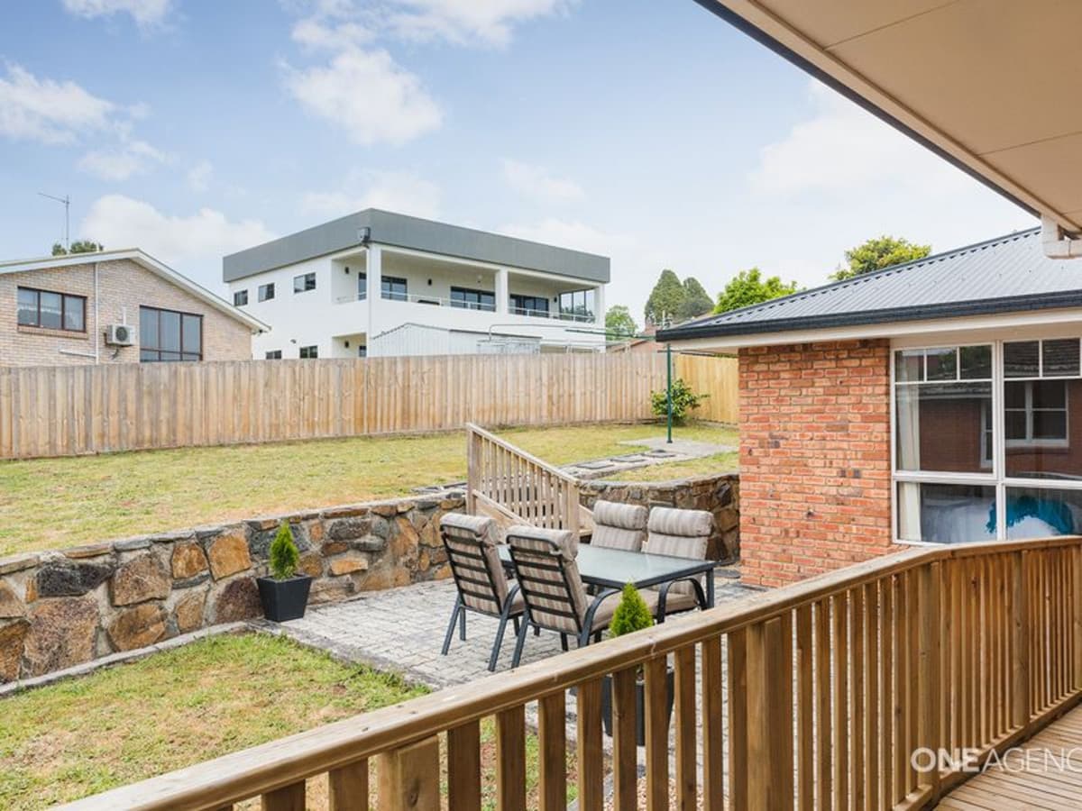 8 Haven Crescent, Ulverstone, Ulverstone - Thumbnail 2