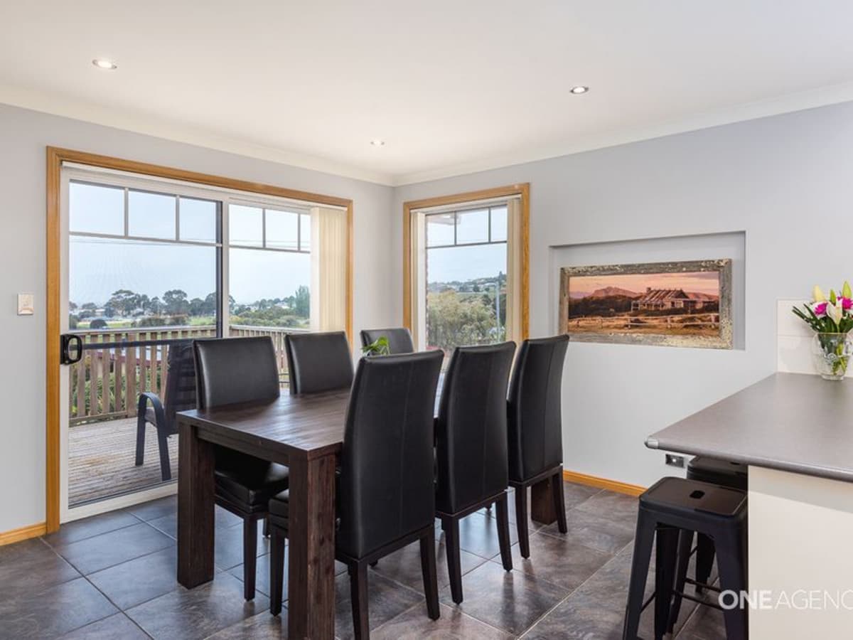 8 Haven Crescent, Ulverstone, Ulverstone - Thumbnail 4