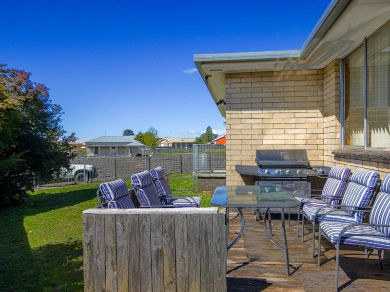 18 Loane Avenue, East Devonport, East Devonport - Thumbnail 8