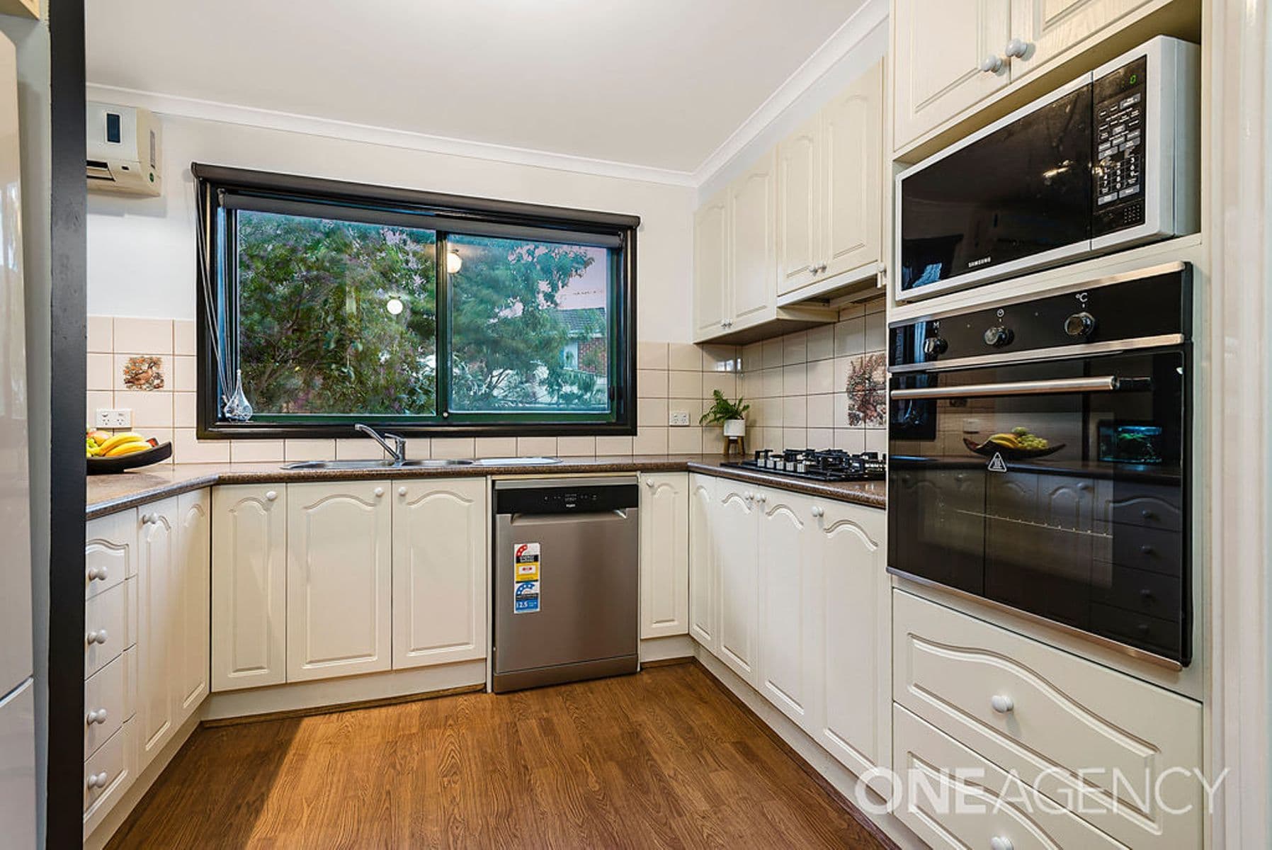 2 Birchwood Way, Delahey, Delahey - Thumbnail 4