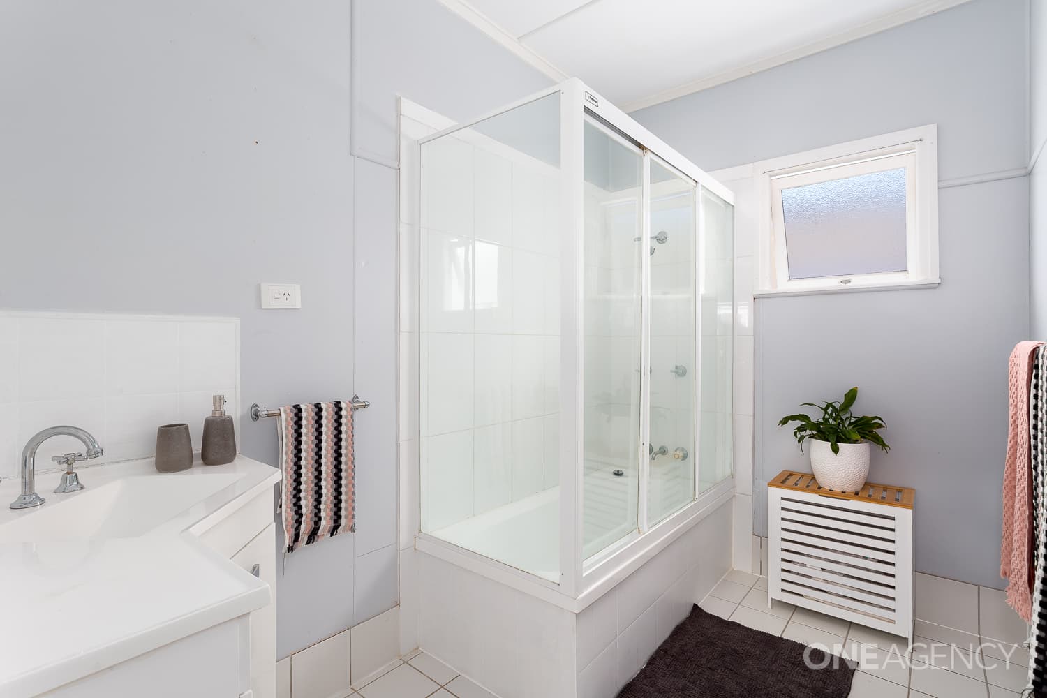 24 Bailey Street, Woody Point, Woody Point - Thumbnail 8