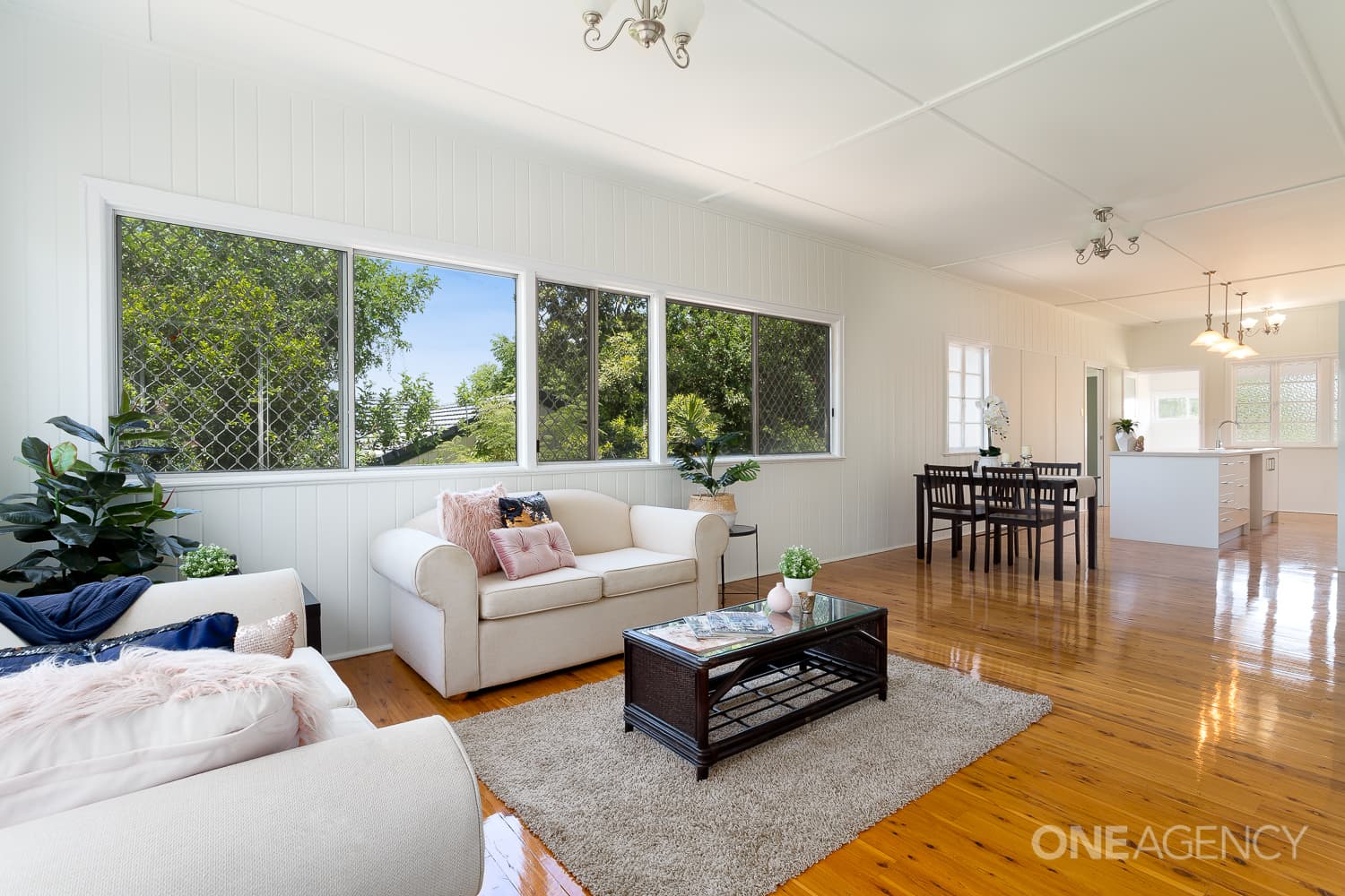 65 Arthur Street, Woody Point, Woody Point - Thumbnail 2