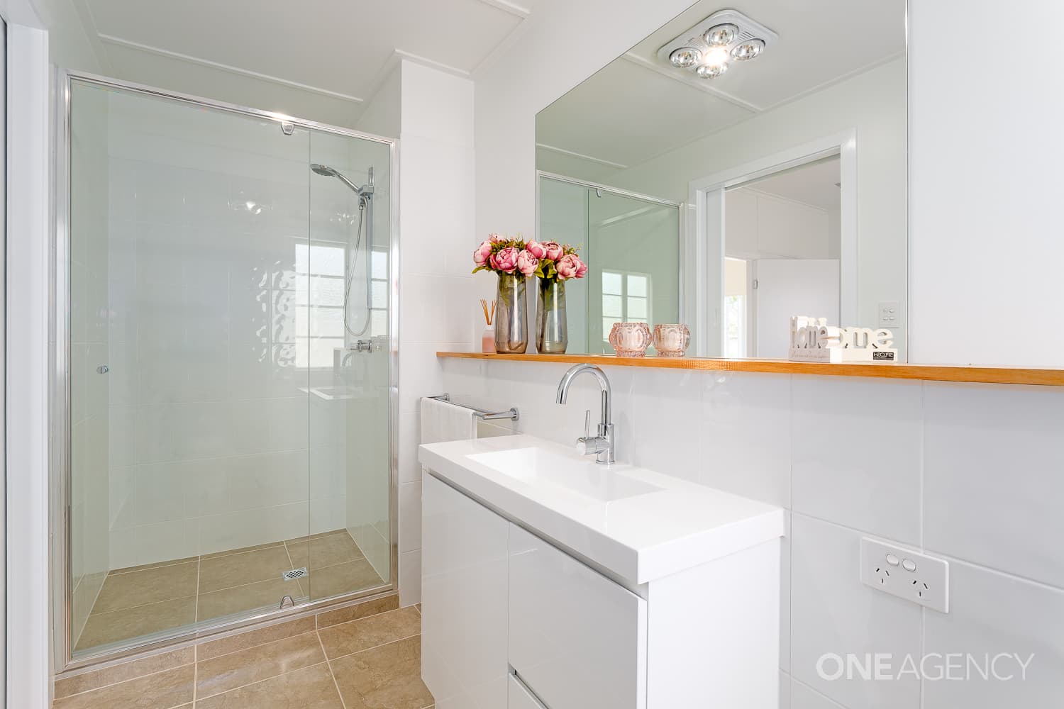 65 Arthur Street, Woody Point, Woody Point - Thumbnail 6