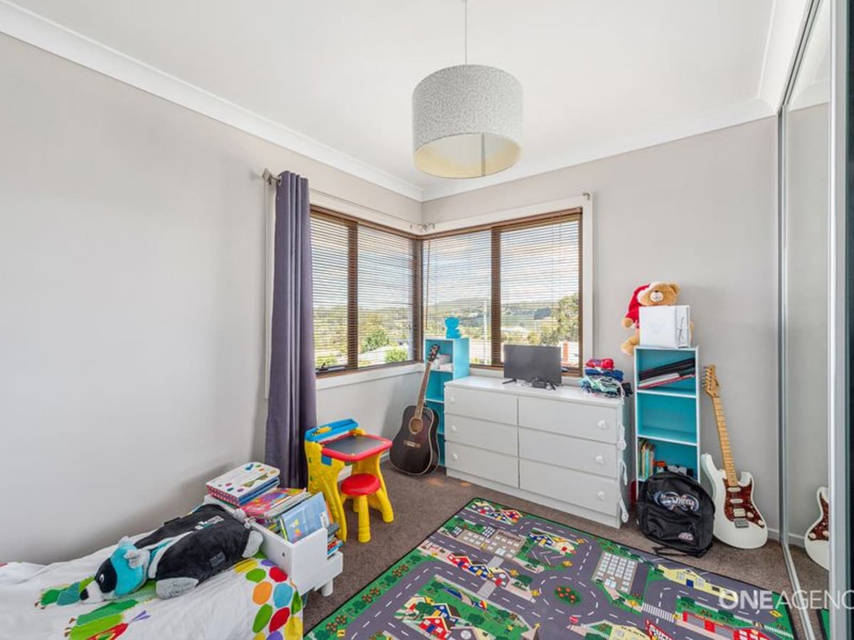 39 Ashwater Crescent, Penguin, Penguin - Thumbnail 8