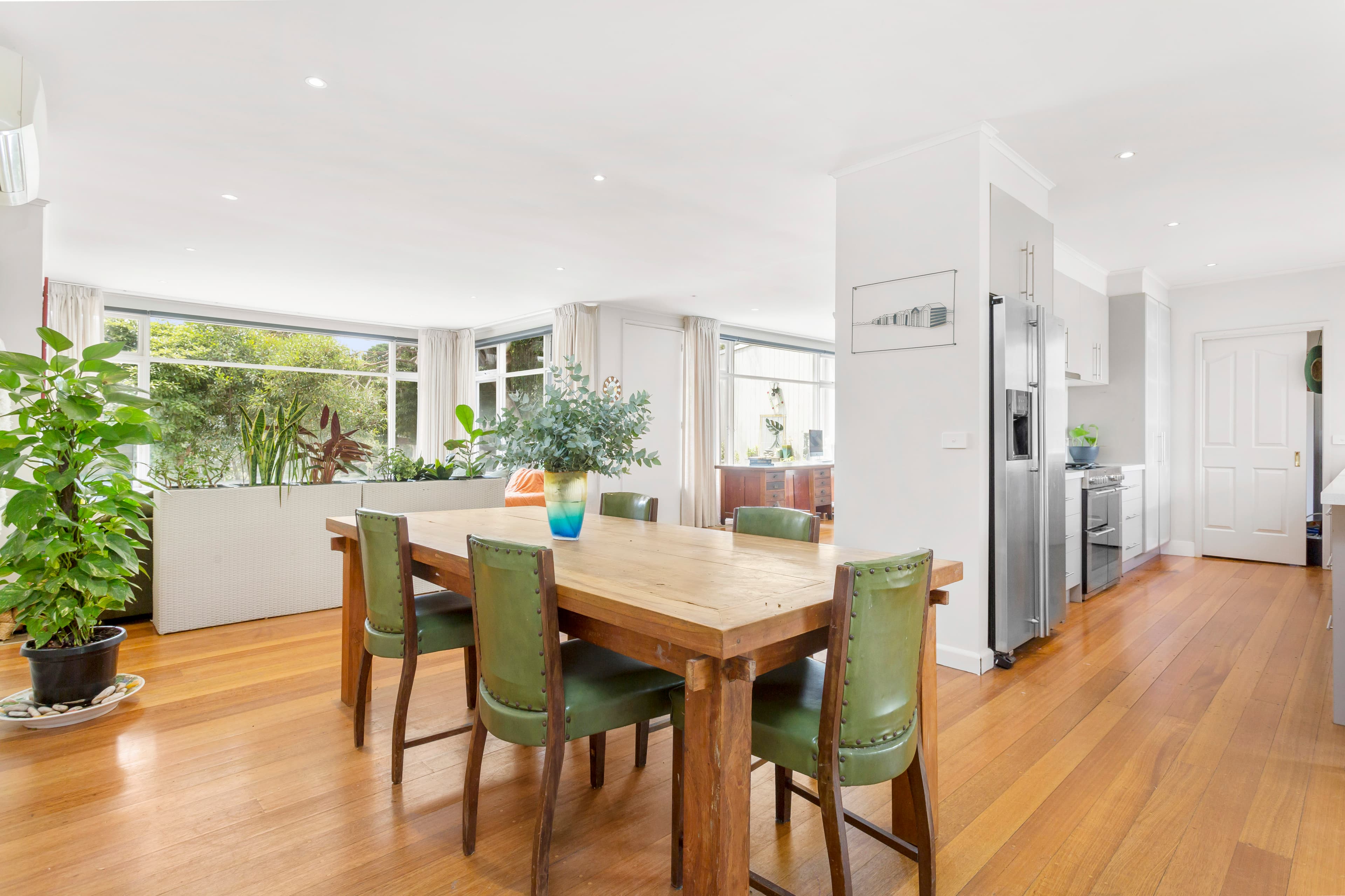22 Rothesay Avenue, Mornington, Mornington - Thumbnail 8
