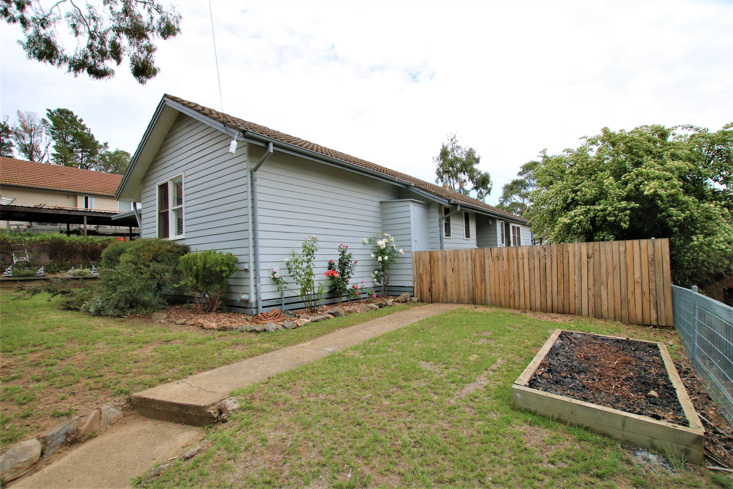 8 Doondoo Place, Cooma, Cooma - Thumbnail 3