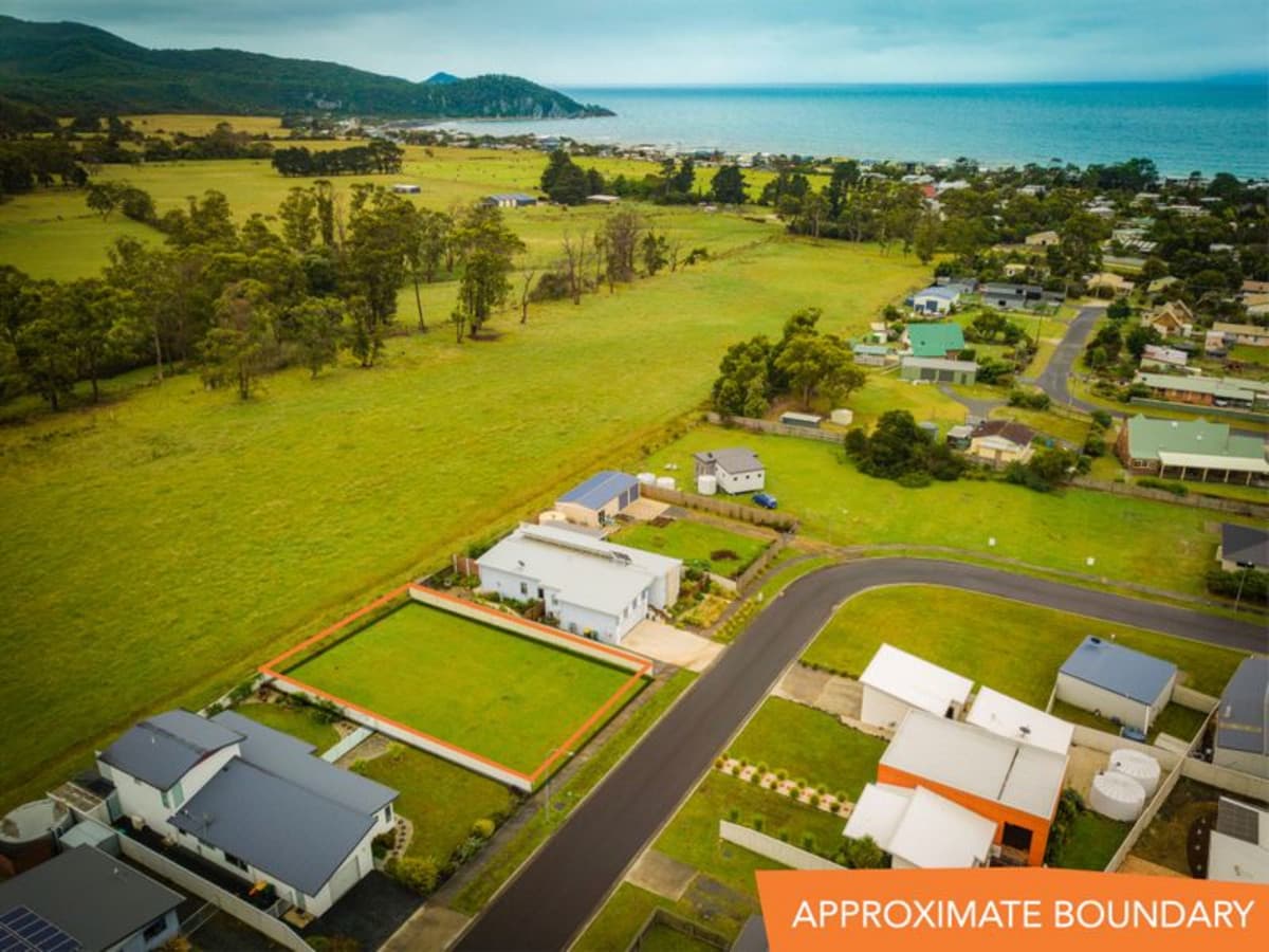 21 Serrata Crescent, Sisters Beach, Sisters Beach - Thumbnail 4