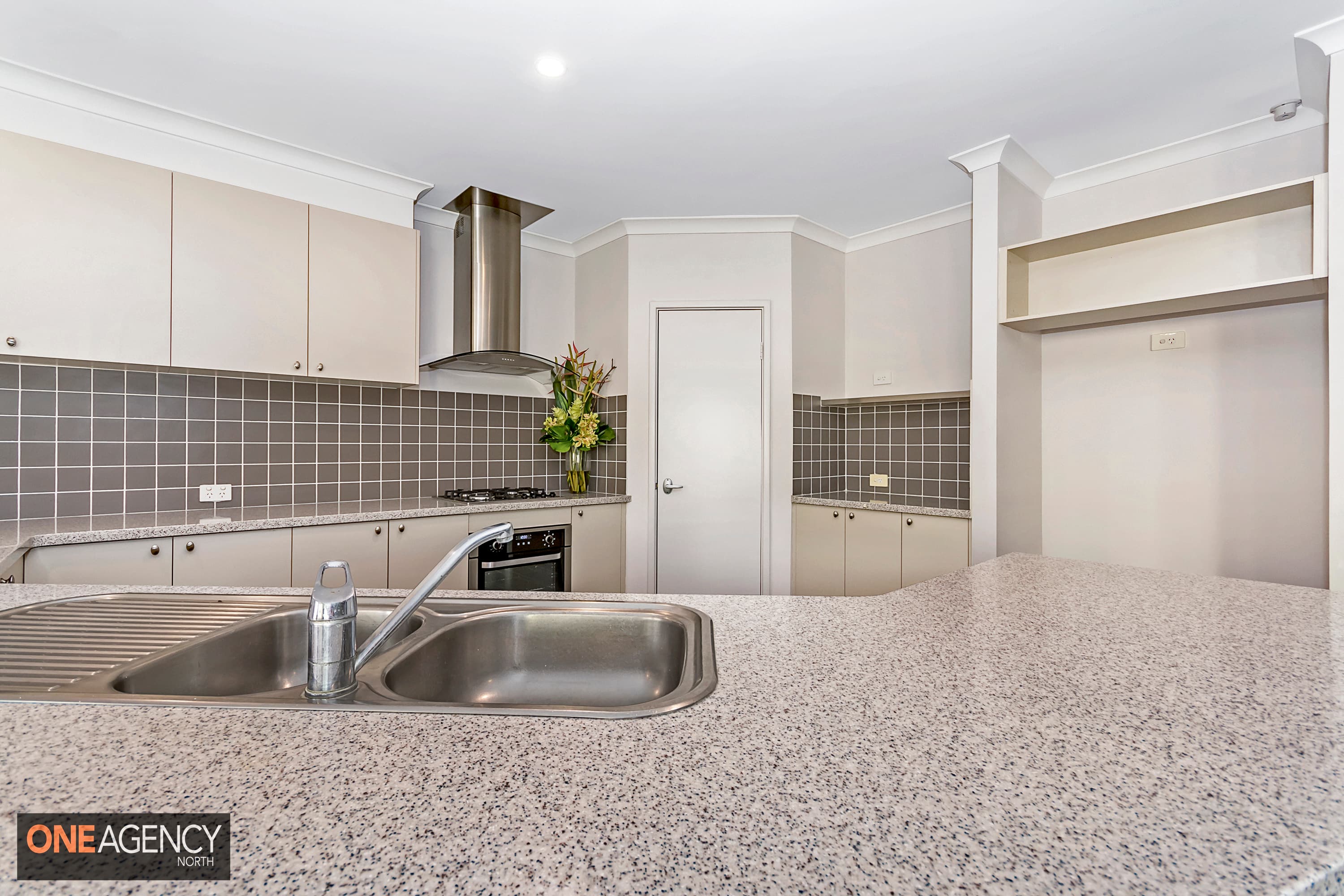 79 Russell Road, Madeley, Madeley - Thumbnail 8