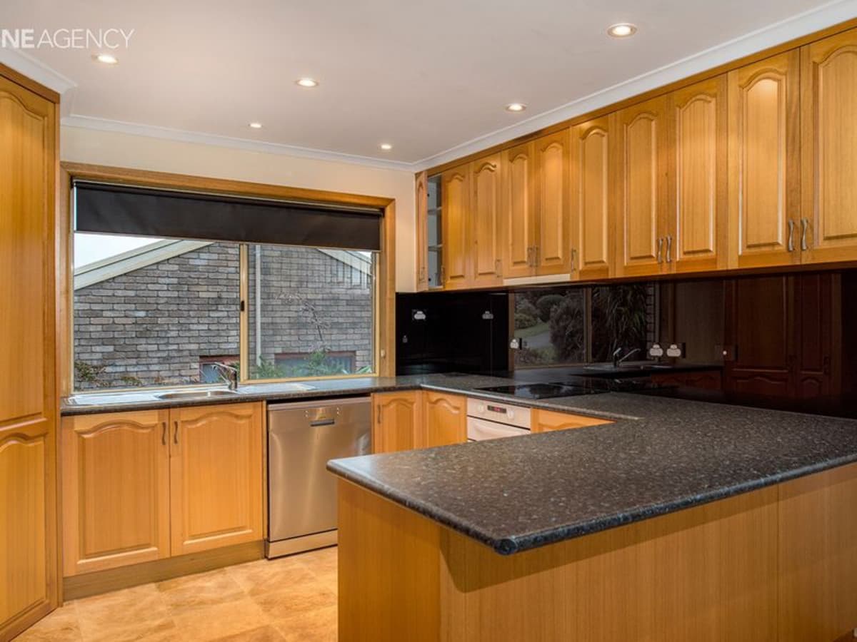 25 Manuka Drive, Romaine, Romaine - Thumbnail 2