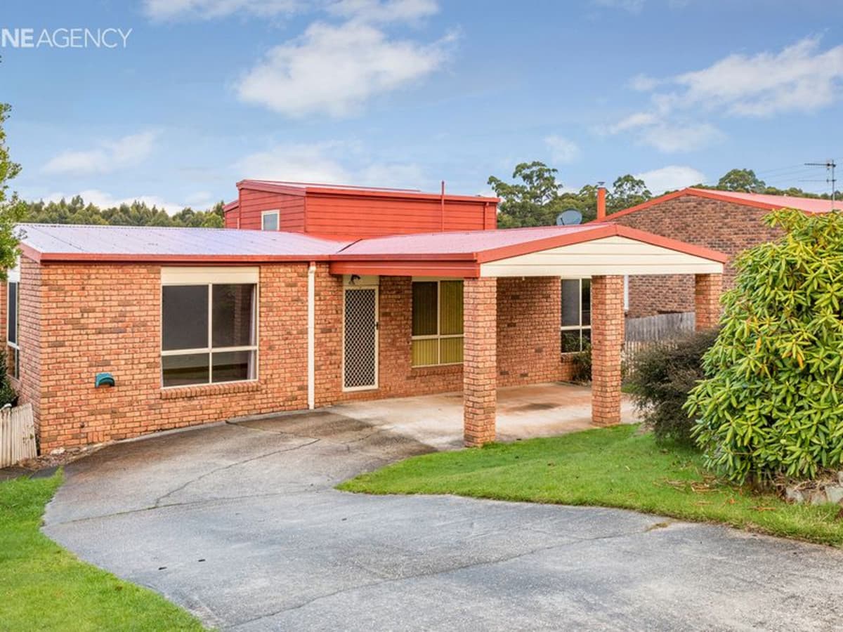 25 Manuka Drive, Romaine, Romaine - Image 1