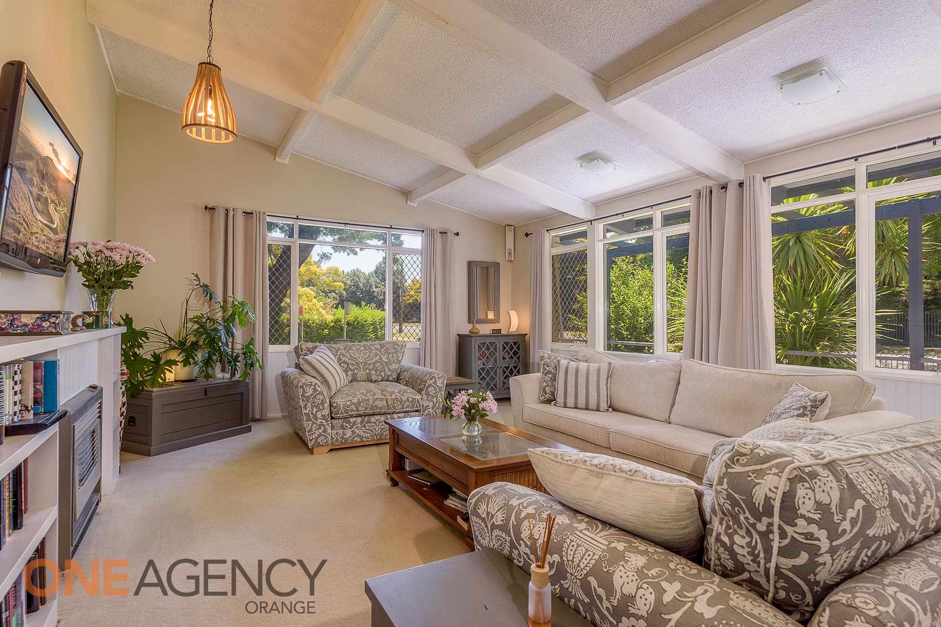 33 Coronation Drive, Orange, Orange - Thumbnail 4