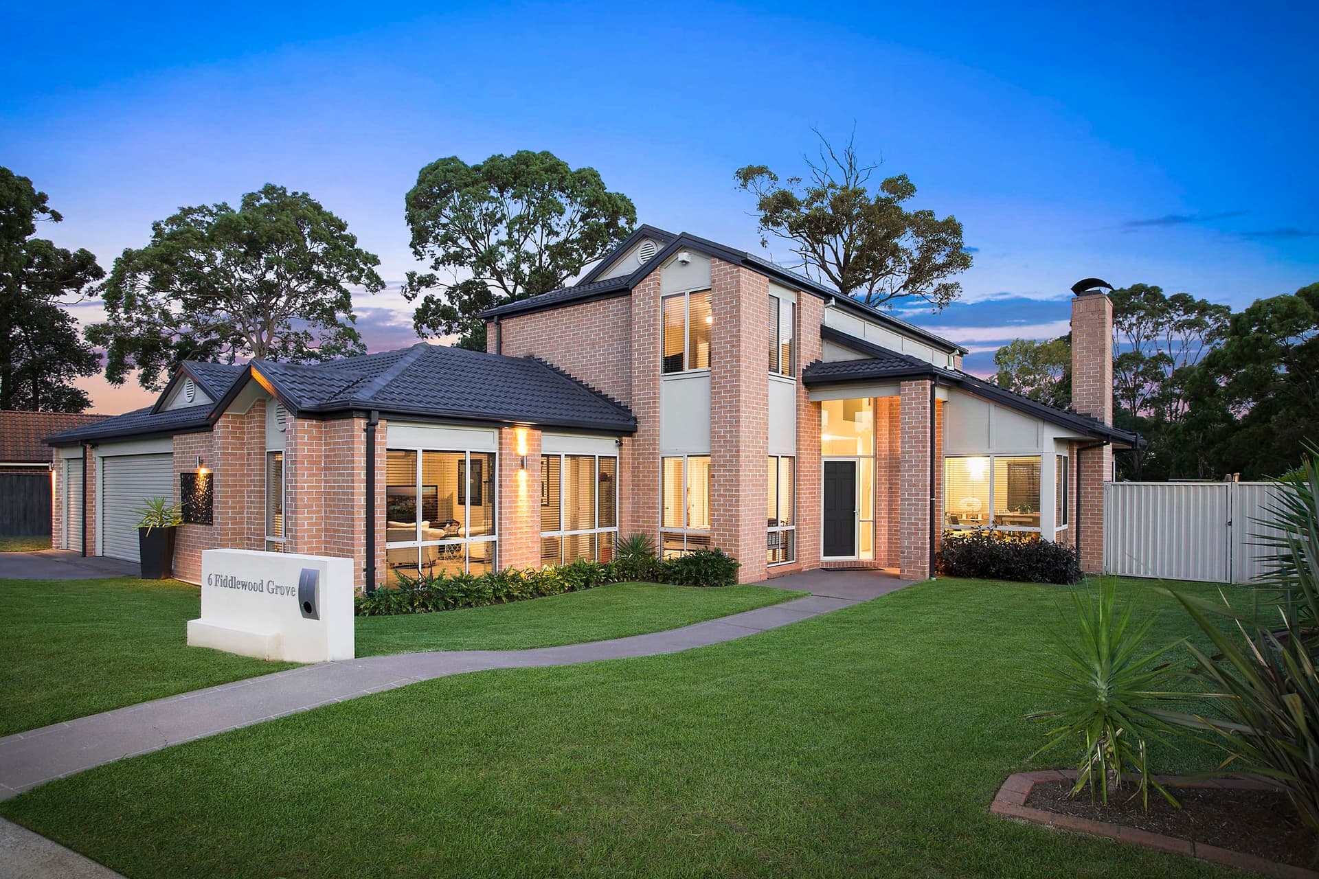 6 Fiddlewood Grove, Menai, Menai - Image 1