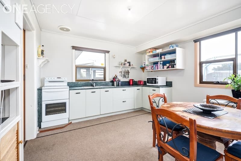 3 Caringa Place, Devonport, Devonport - Thumbnail 3