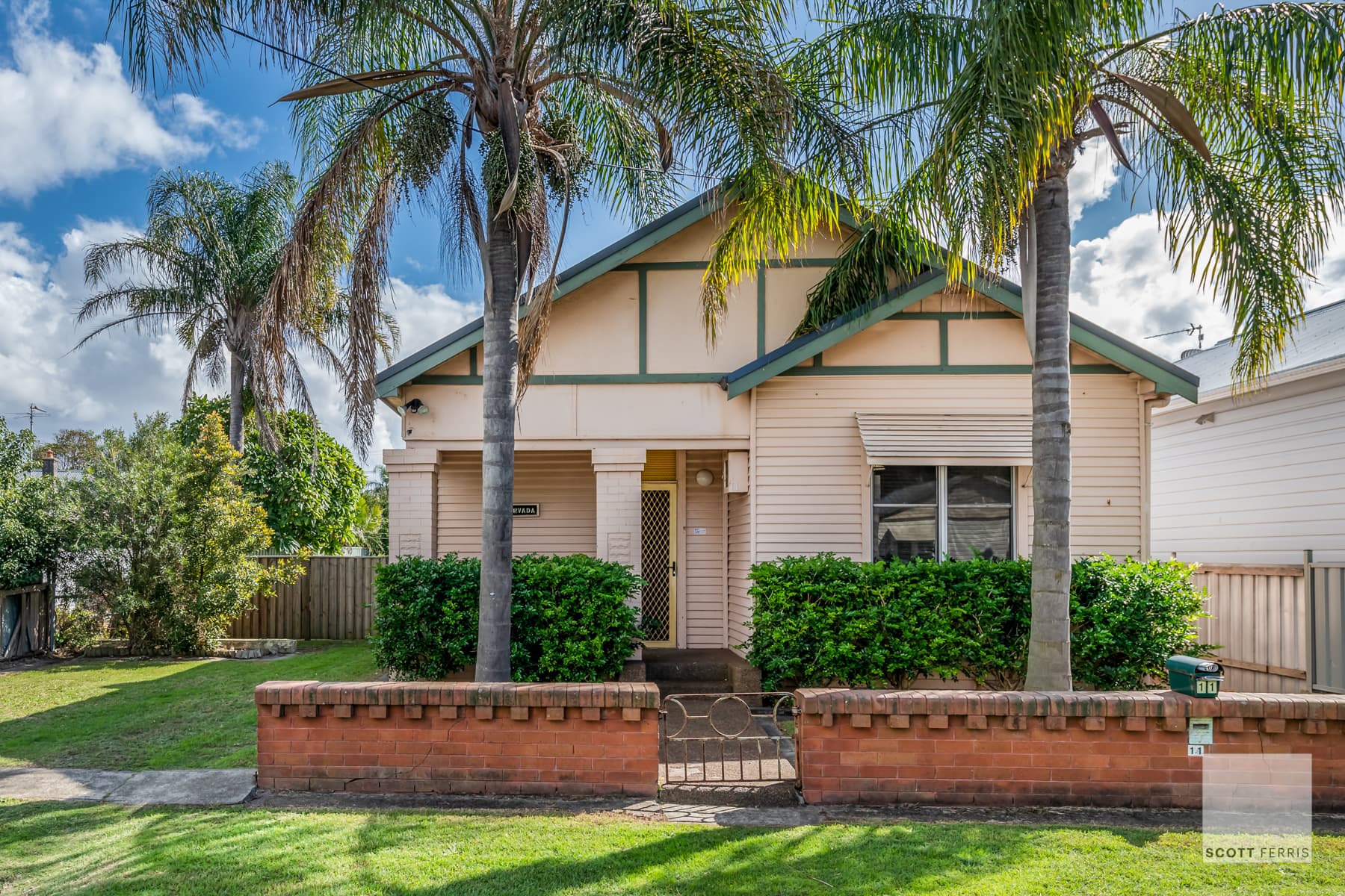 11 Hart Street, Mayfield, Mayfield - Image 1