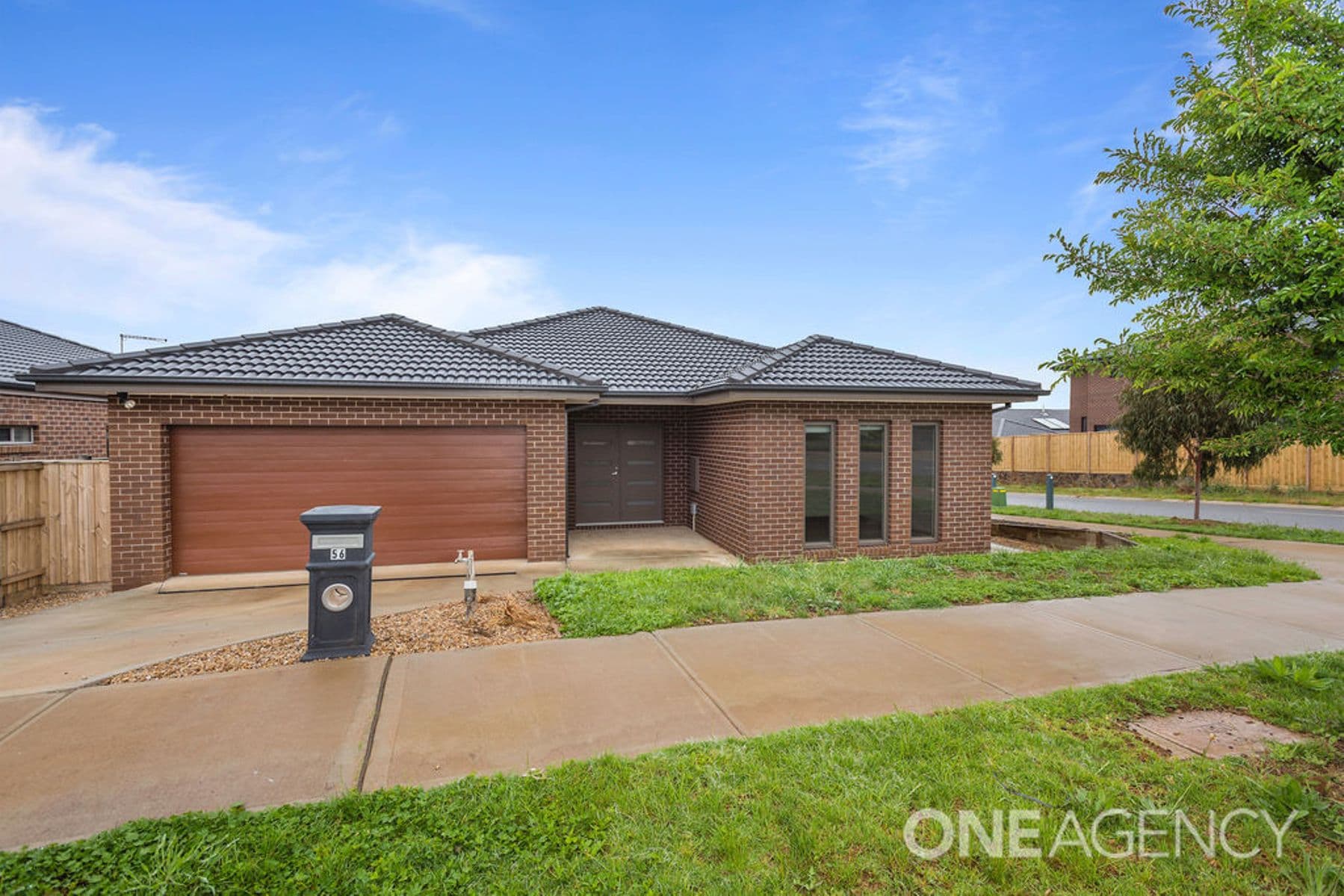28/2 Newmarket Way, Flemington VIC 3031, Sunbury - Thumbnail 2