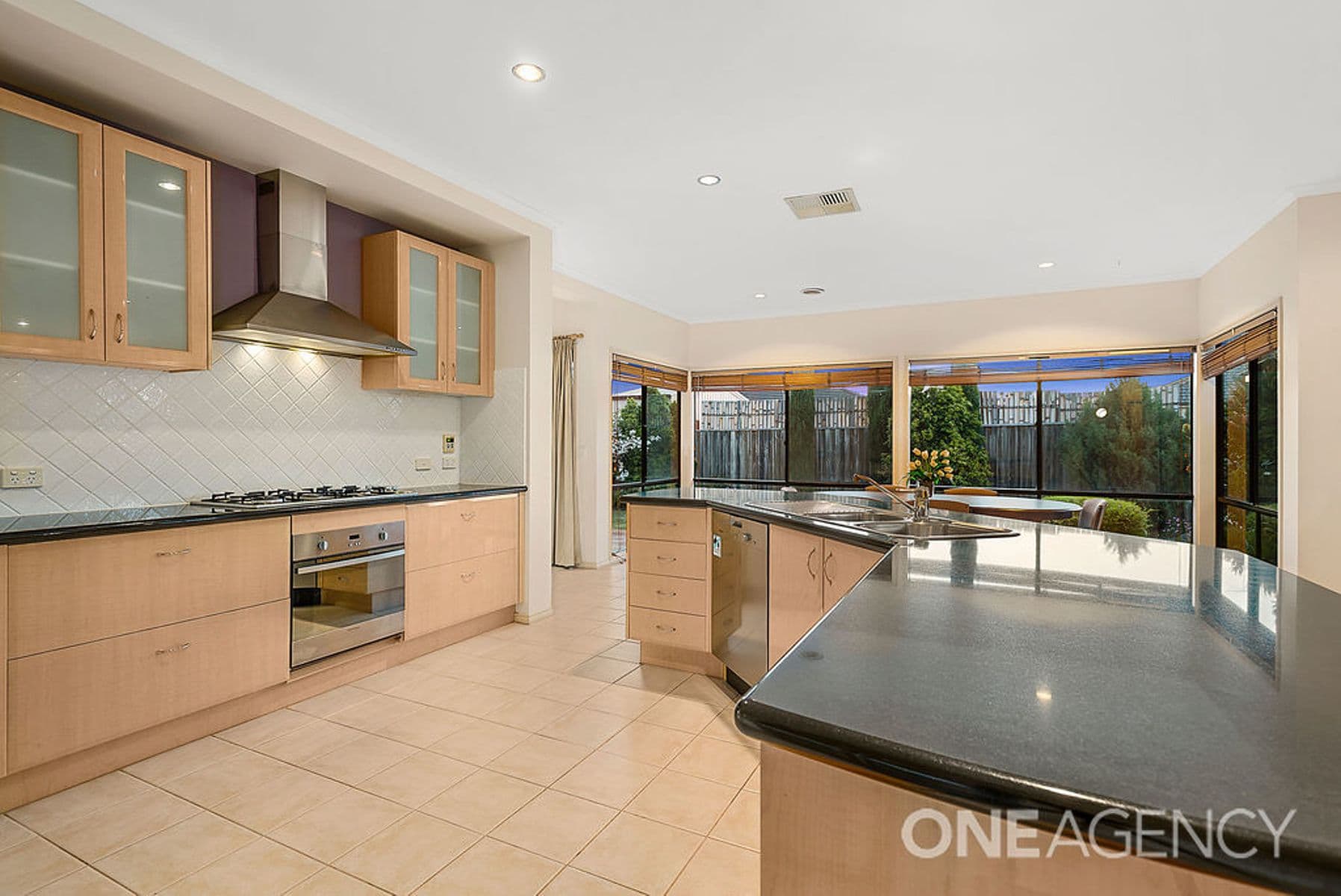 302A/6 Geebung Lane, Sunbury - Thumbnail 4