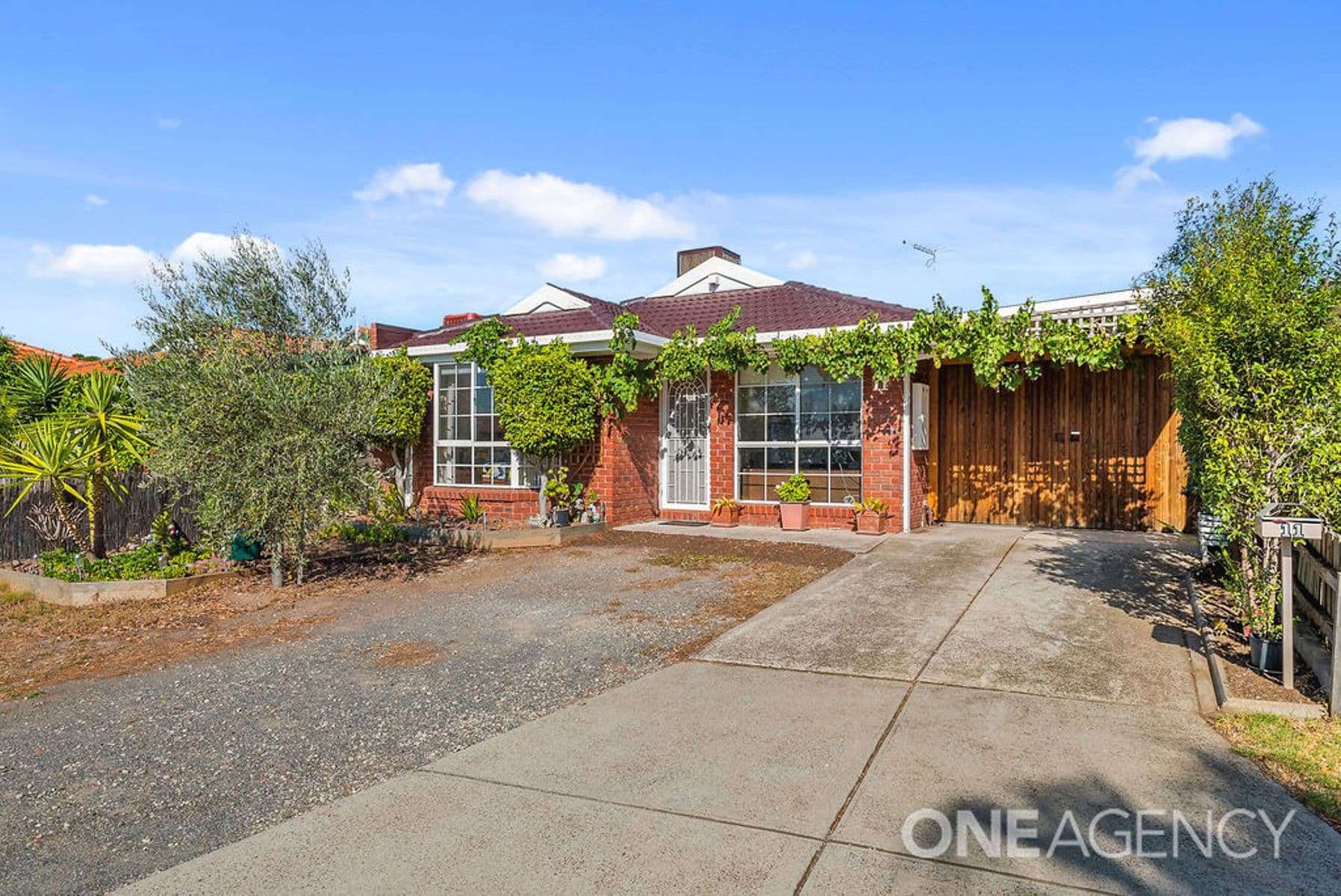 11 Barley Court, Delahey, Delahey - Thumbnail 2