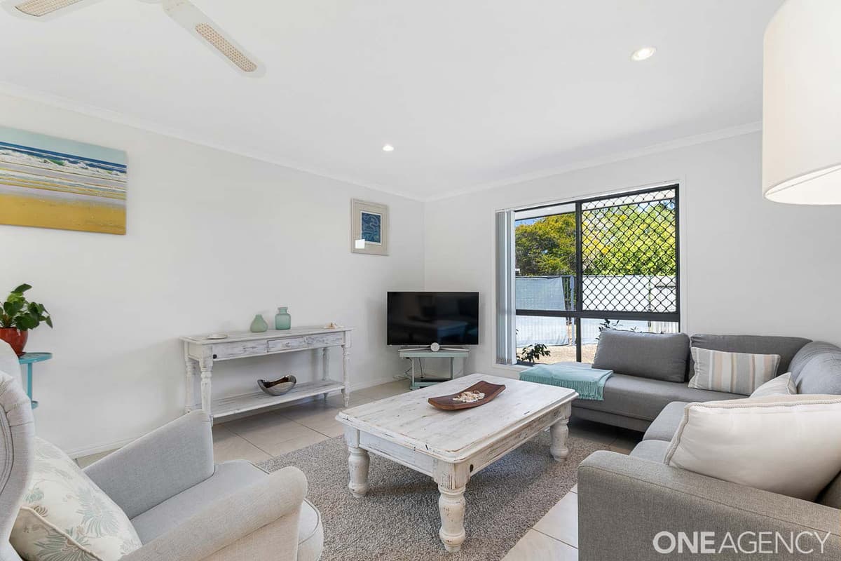 9 Berna Court, Point Vernon, Point Vernon - Thumbnail 3
