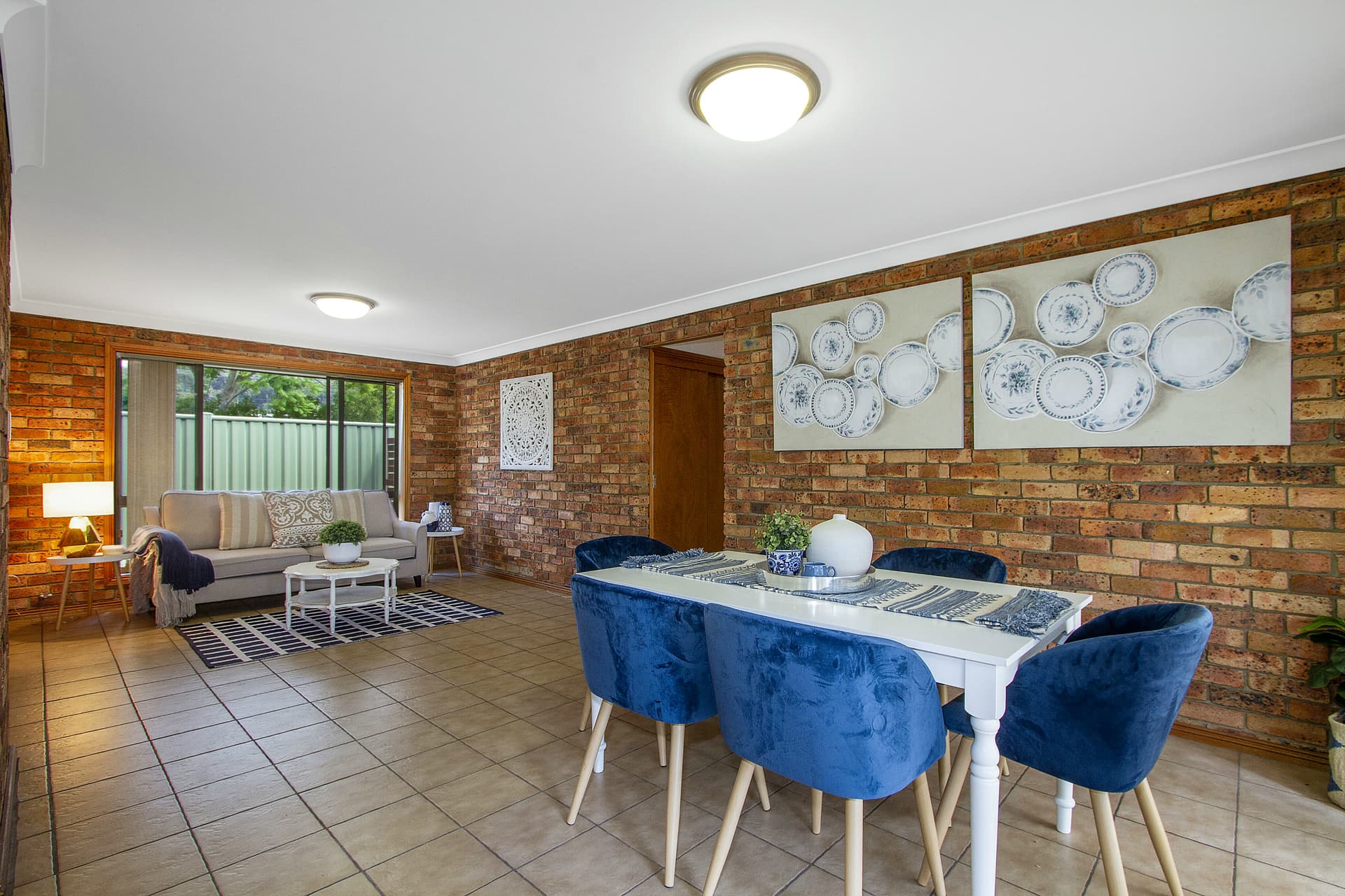 1/42 Reeves Street, Narara, Narara - Image 1