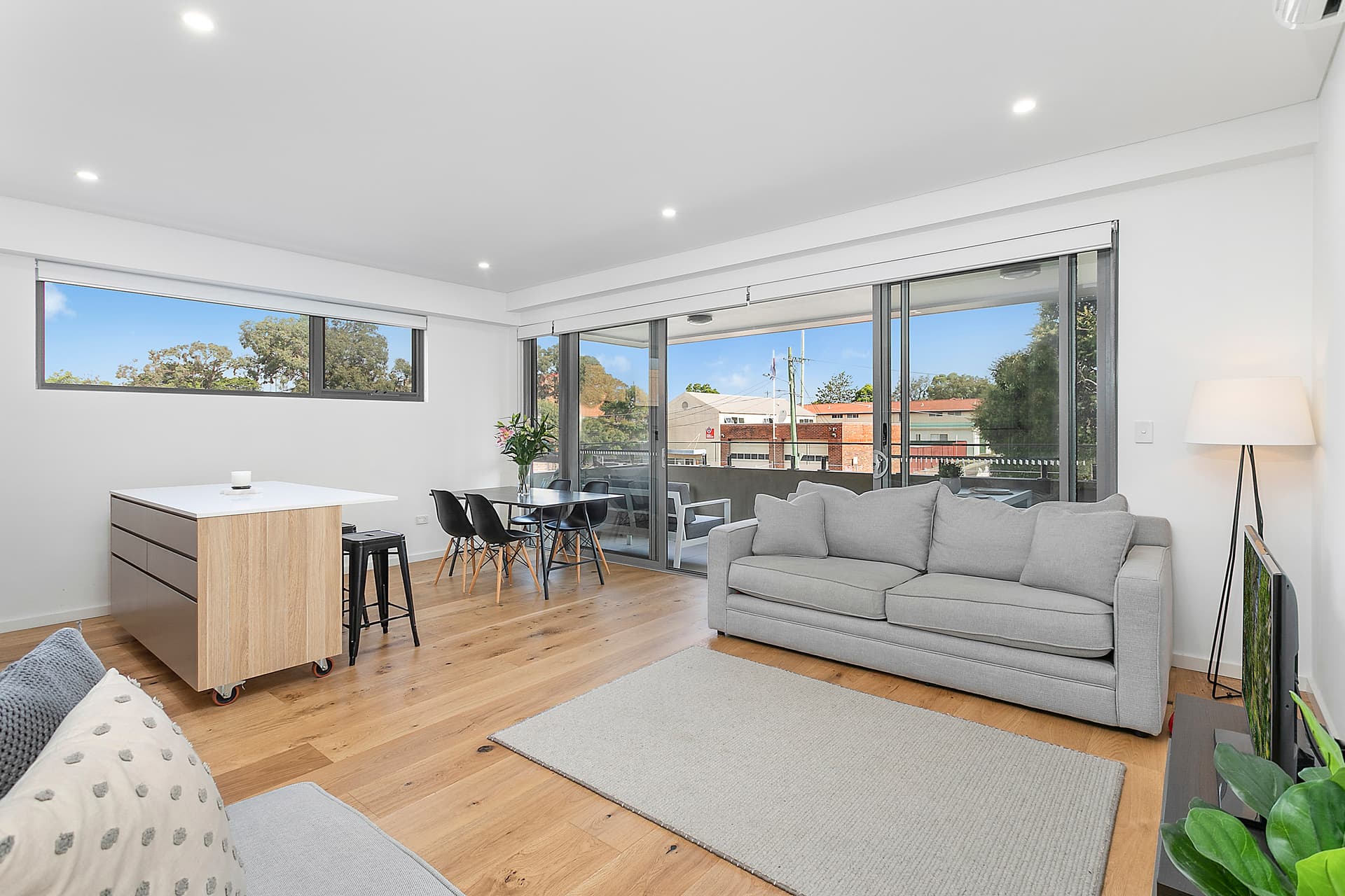 102/9 Moore Street, Sutherland, Sutherland - Thumbnail 3