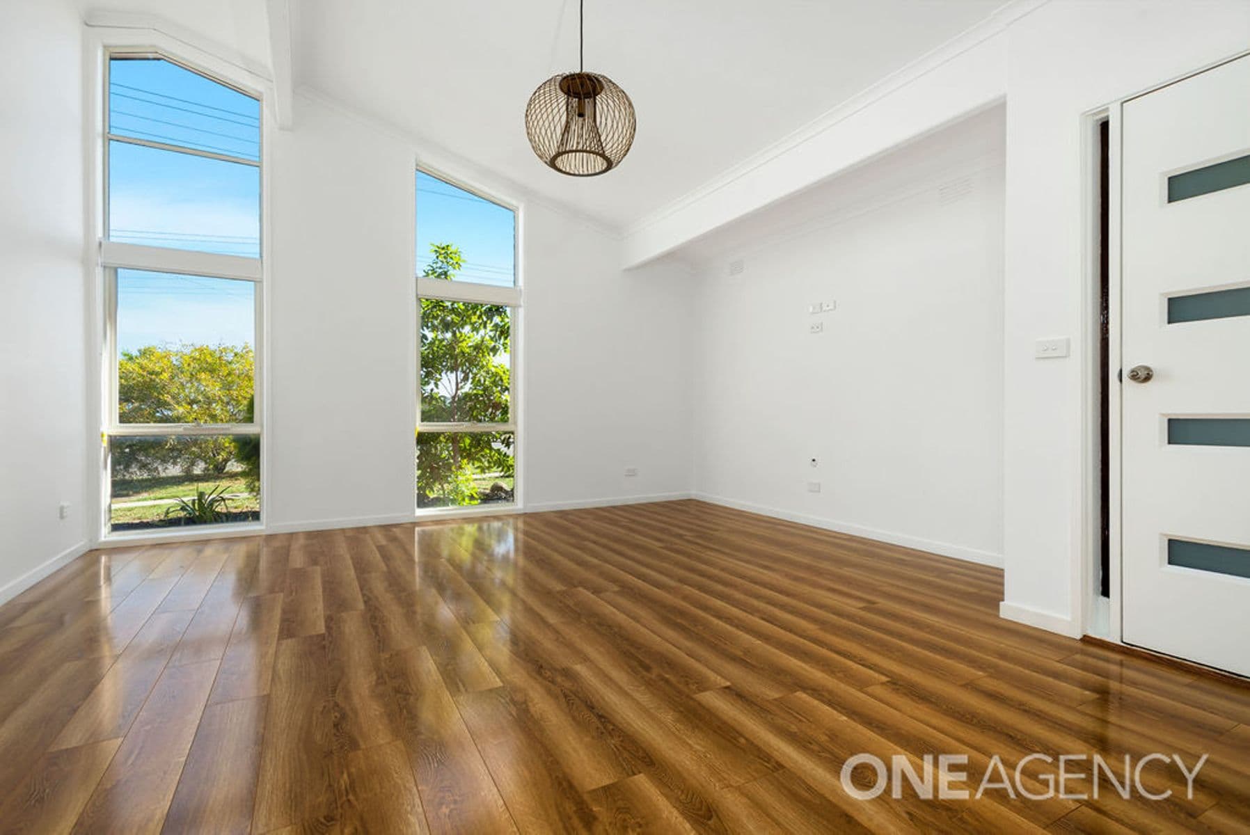 60 Mitchells Lane, Sunbury, Sunbury - Thumbnail 3