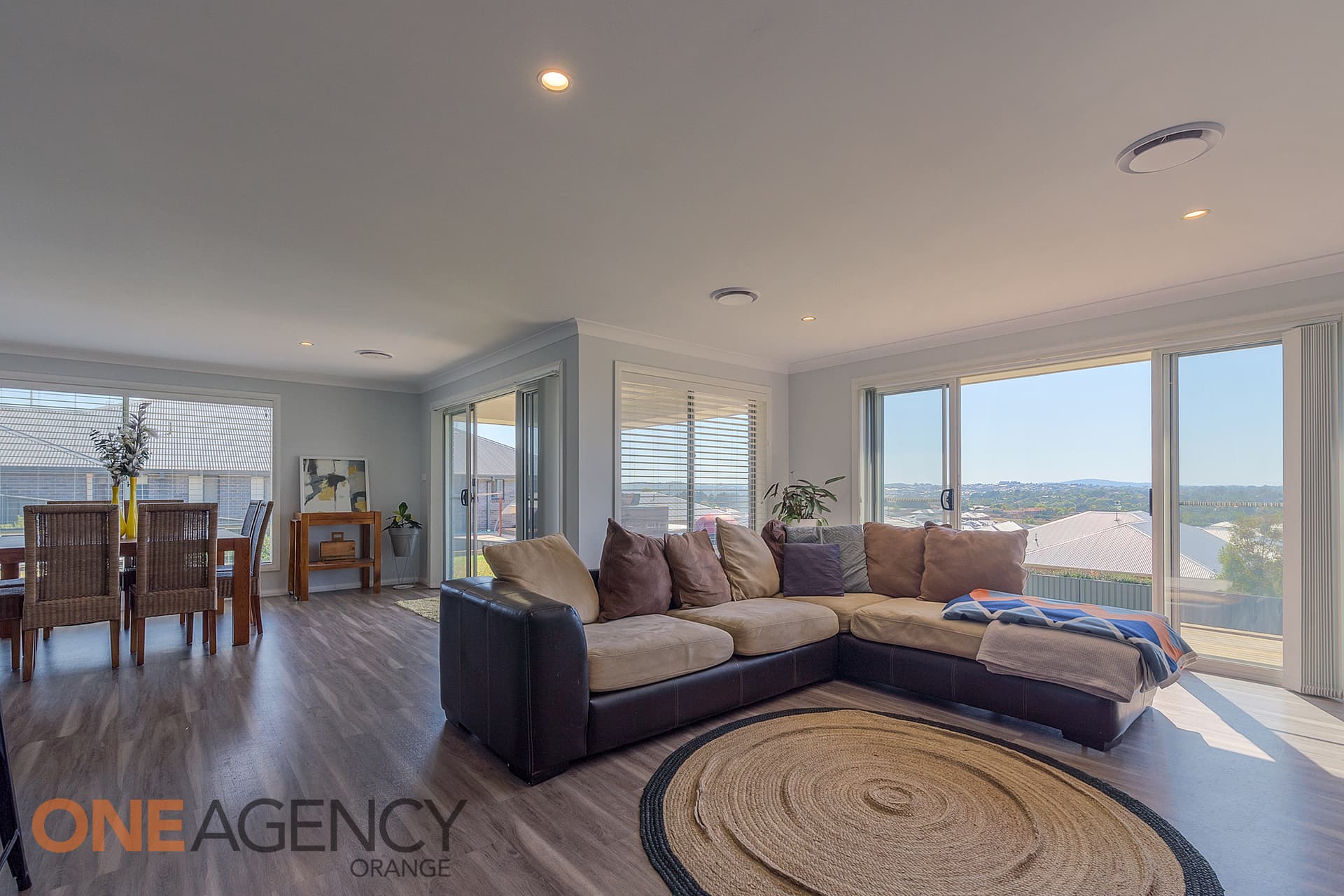 4/10 Redwood Street, Orange - Image 1