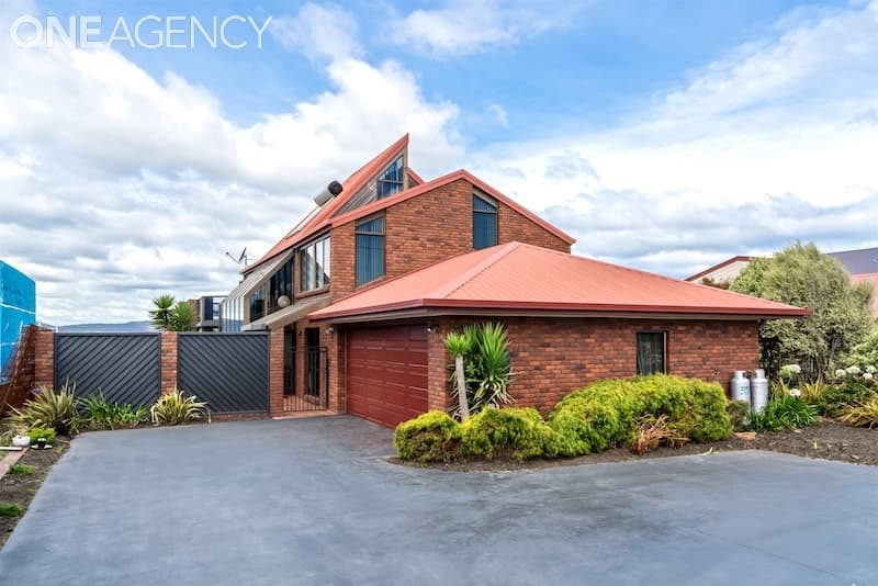 34 Bluewater Crescent, Shearwater, Shearwater - Image 1