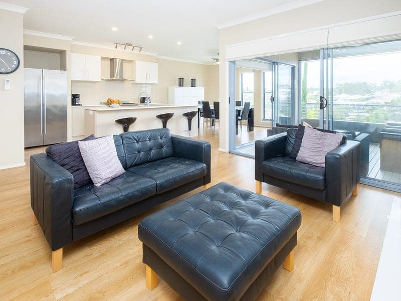 6 McKivat Drive, Springfield Lakes, Springfield Lakes - Thumbnail 3