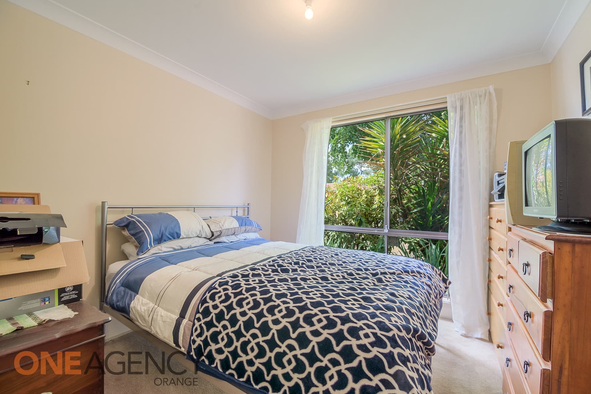 8 Alison Place, Orange, Orange - Thumbnail 4