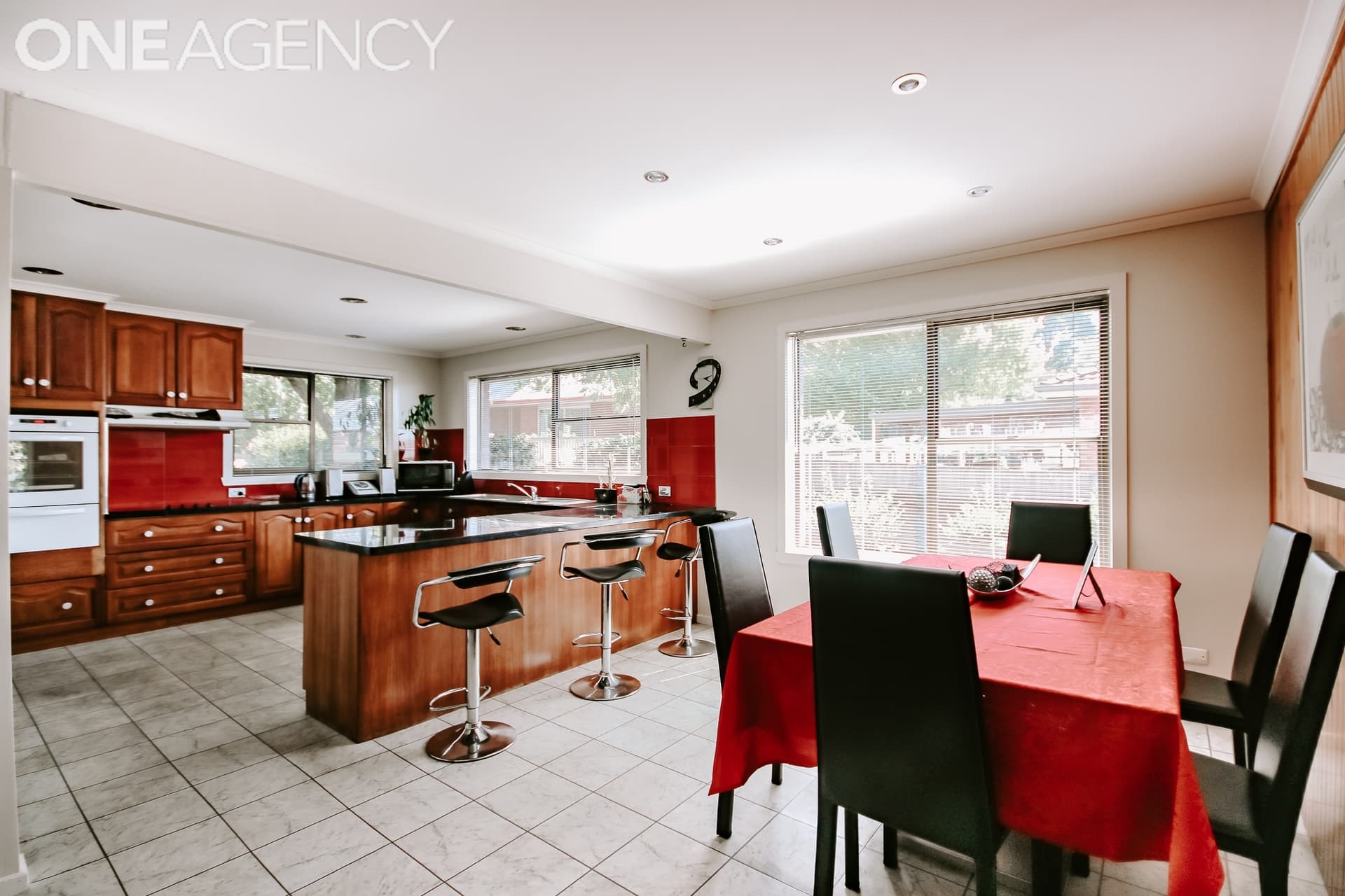 4 Dudley Crescent, Ulverstone, Ulverstone - Thumbnail 2