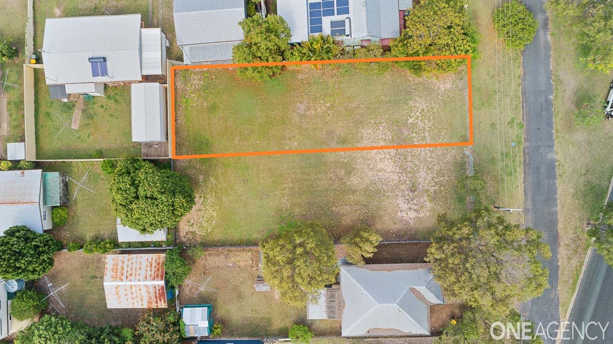 8 View Street, Torquay, Torquay - Thumbnail 2