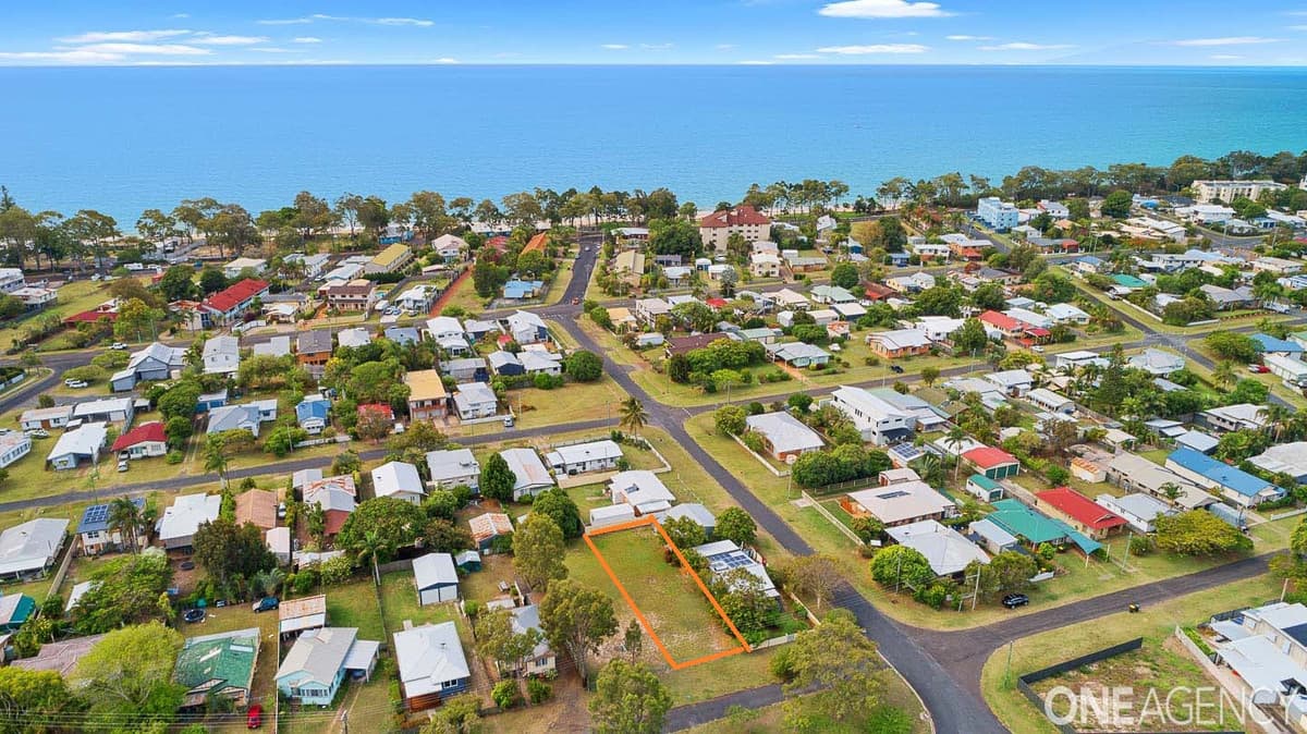8 View Street, Torquay, Torquay - Image 1