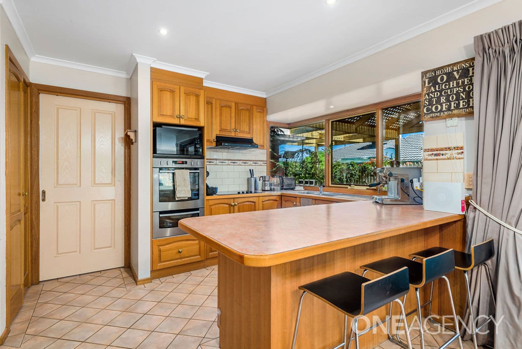 40 Rees Road, Sunbury, Sunbury - Thumbnail 3