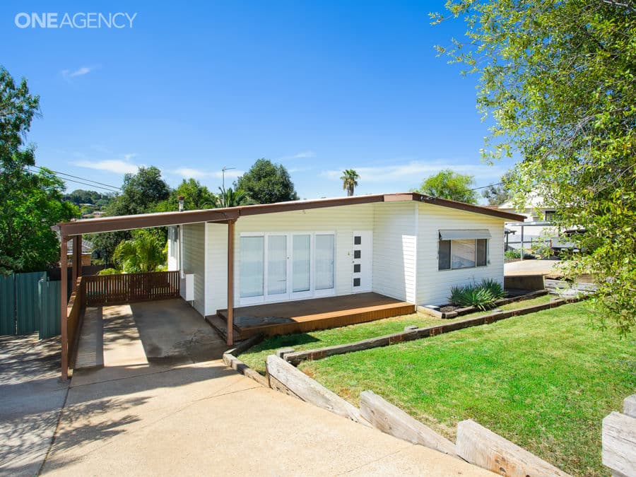 35 Warrawong Street, Kooringal, Kooringal - Image 1