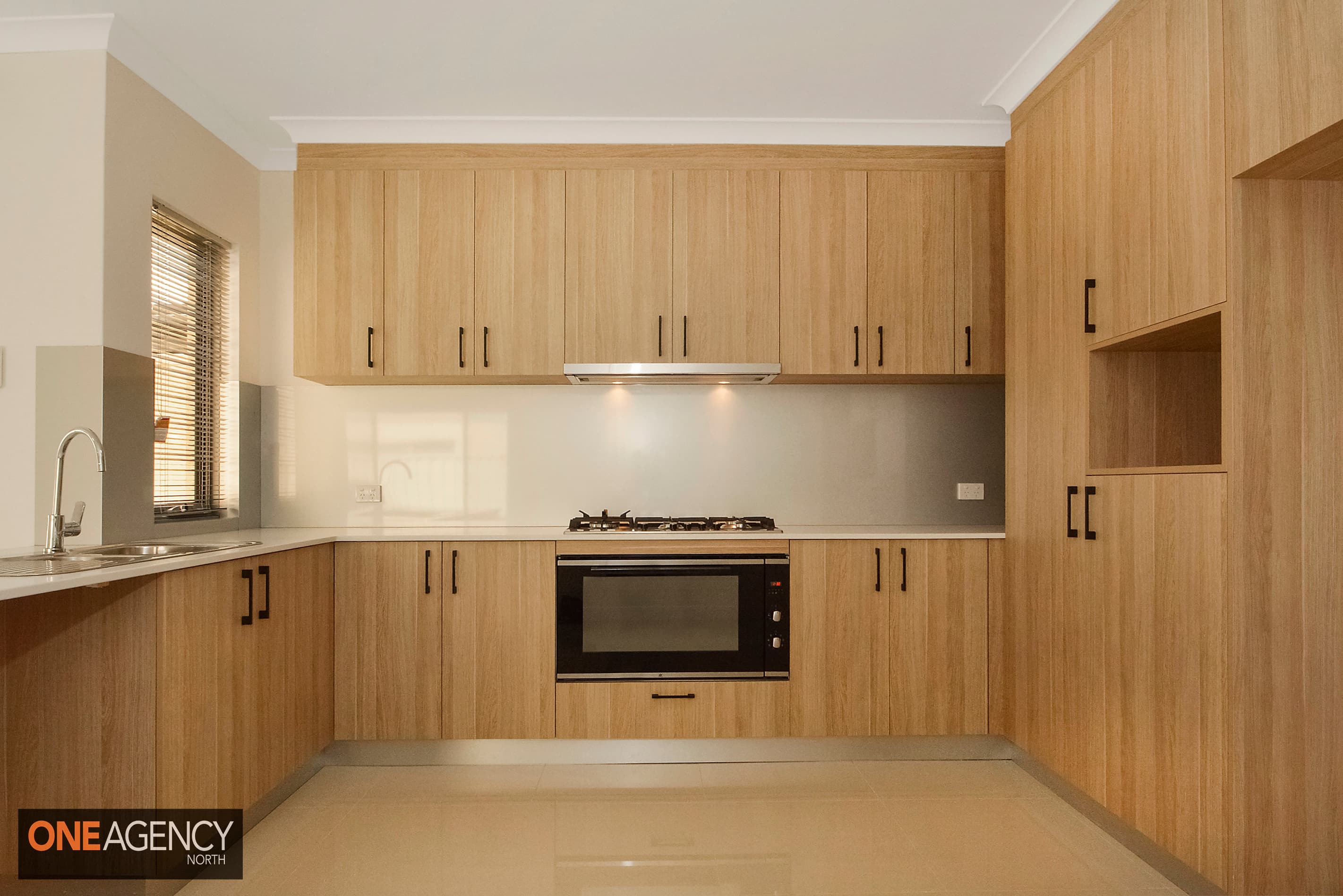 25b Bruce Road, Morley, Morley - Thumbnail 2