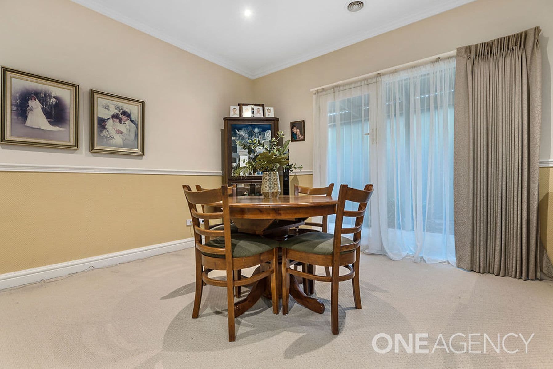 10 Highdale Close, Sunbury, Sunbury - Thumbnail 8
