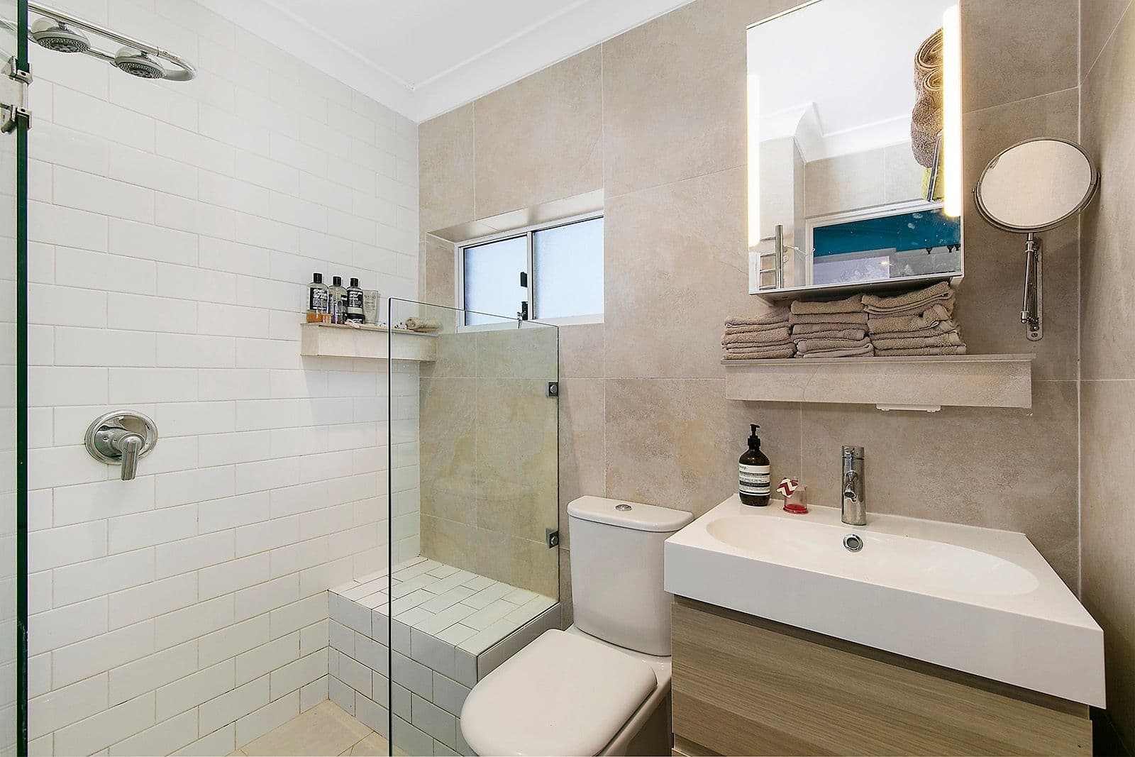 12/3 Dalley Street, Queenscliff, Queenscliff - Thumbnail 2