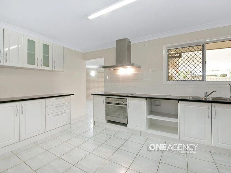 10 Wilpowell Street, Oxley, Oxley - Thumbnail 2