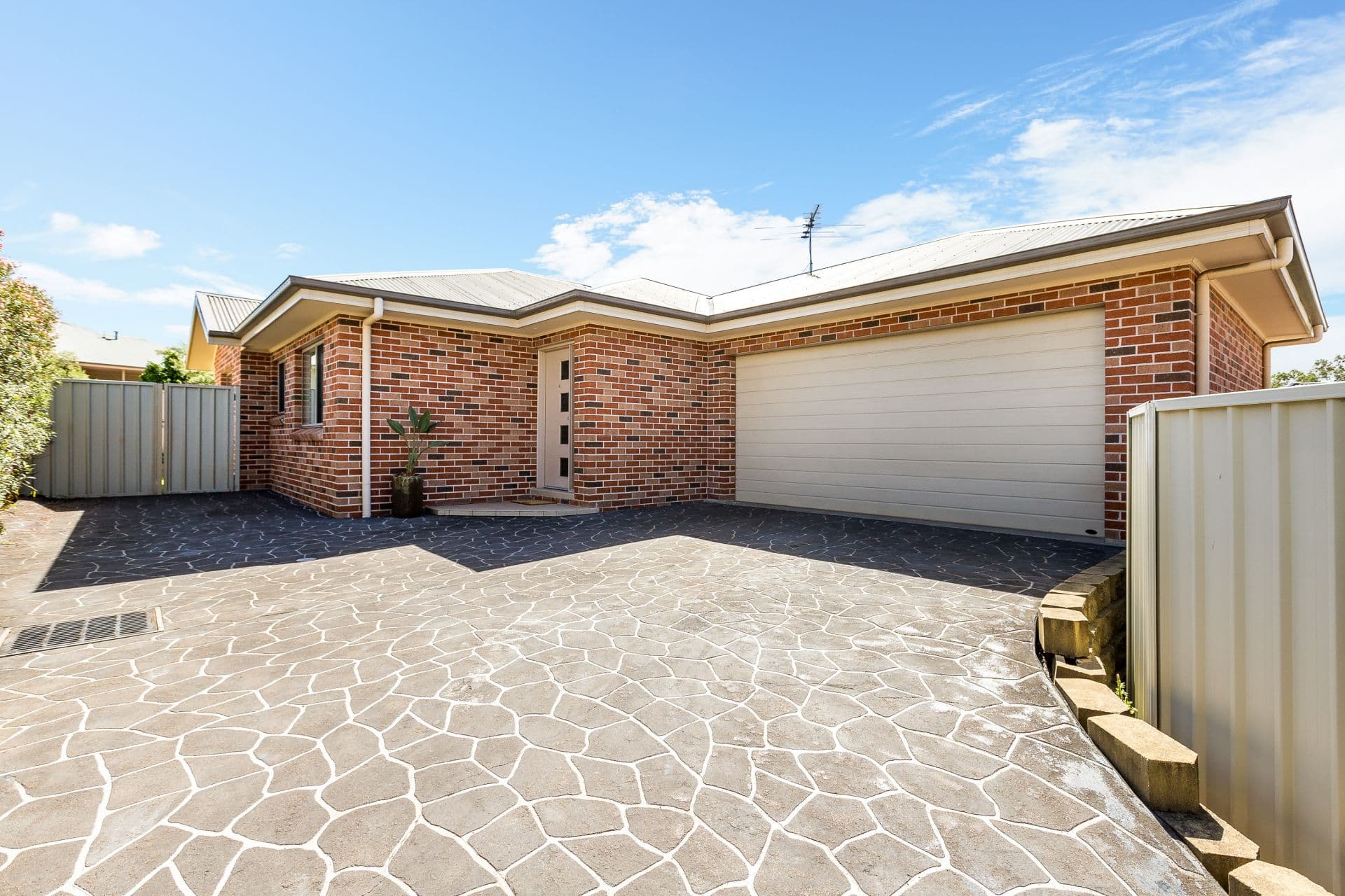 4/133 Casey Drive, Singleton, Singleton - Image 1