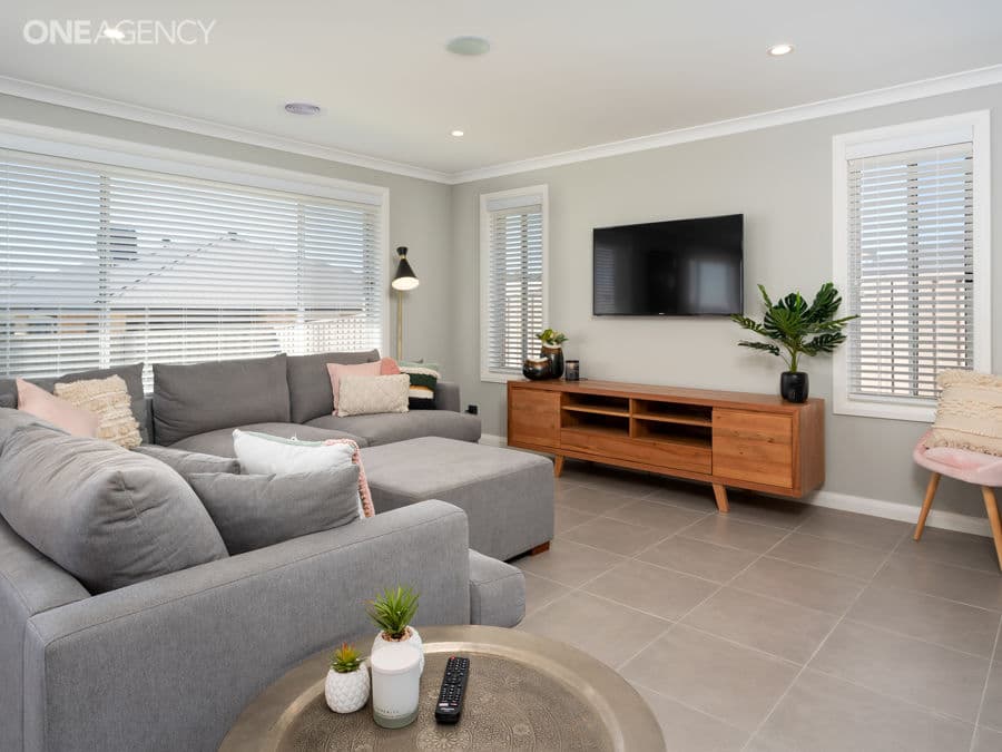 13 Waterhouse Avenue, Lloyd, Lloyd - Thumbnail 2