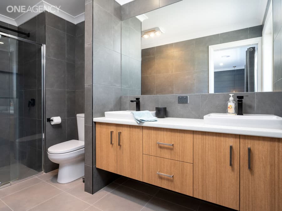 13 Waterhouse Avenue, Lloyd, Lloyd - Thumbnail 8