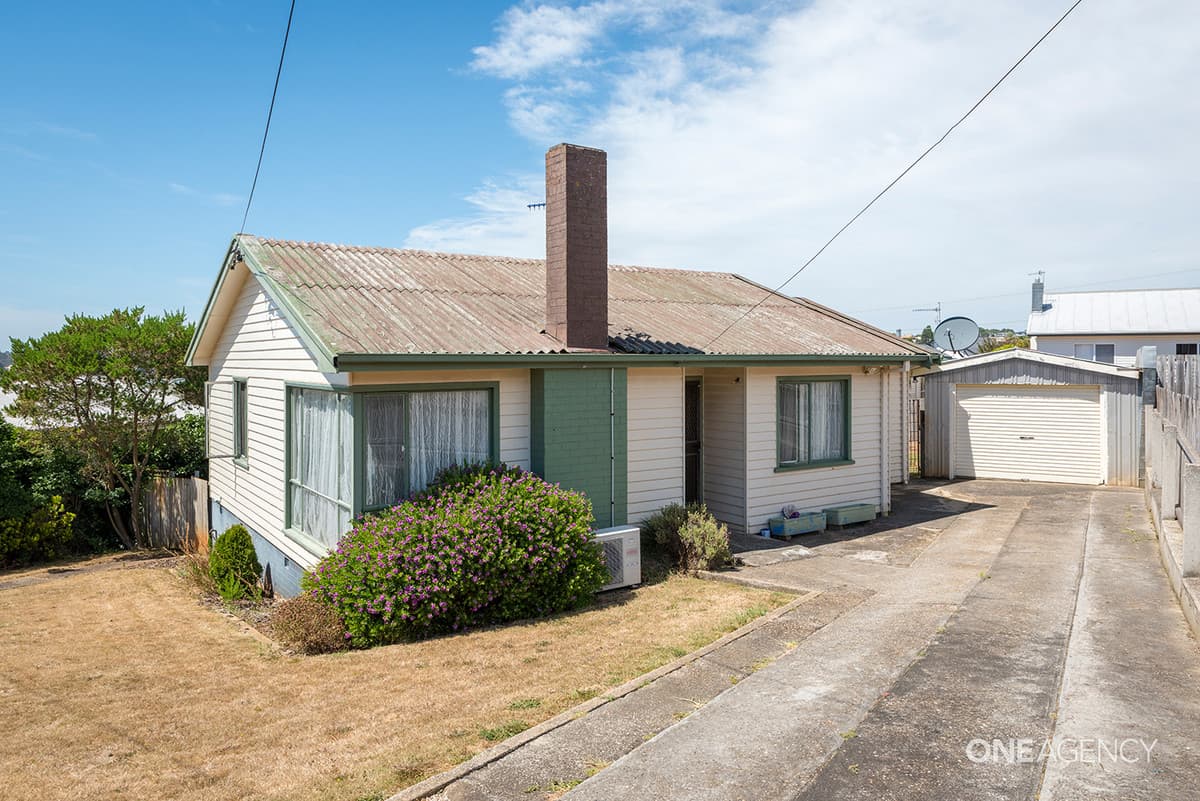 12 Woodward Avenue, Hillcrest, Hillcrest - Image 1