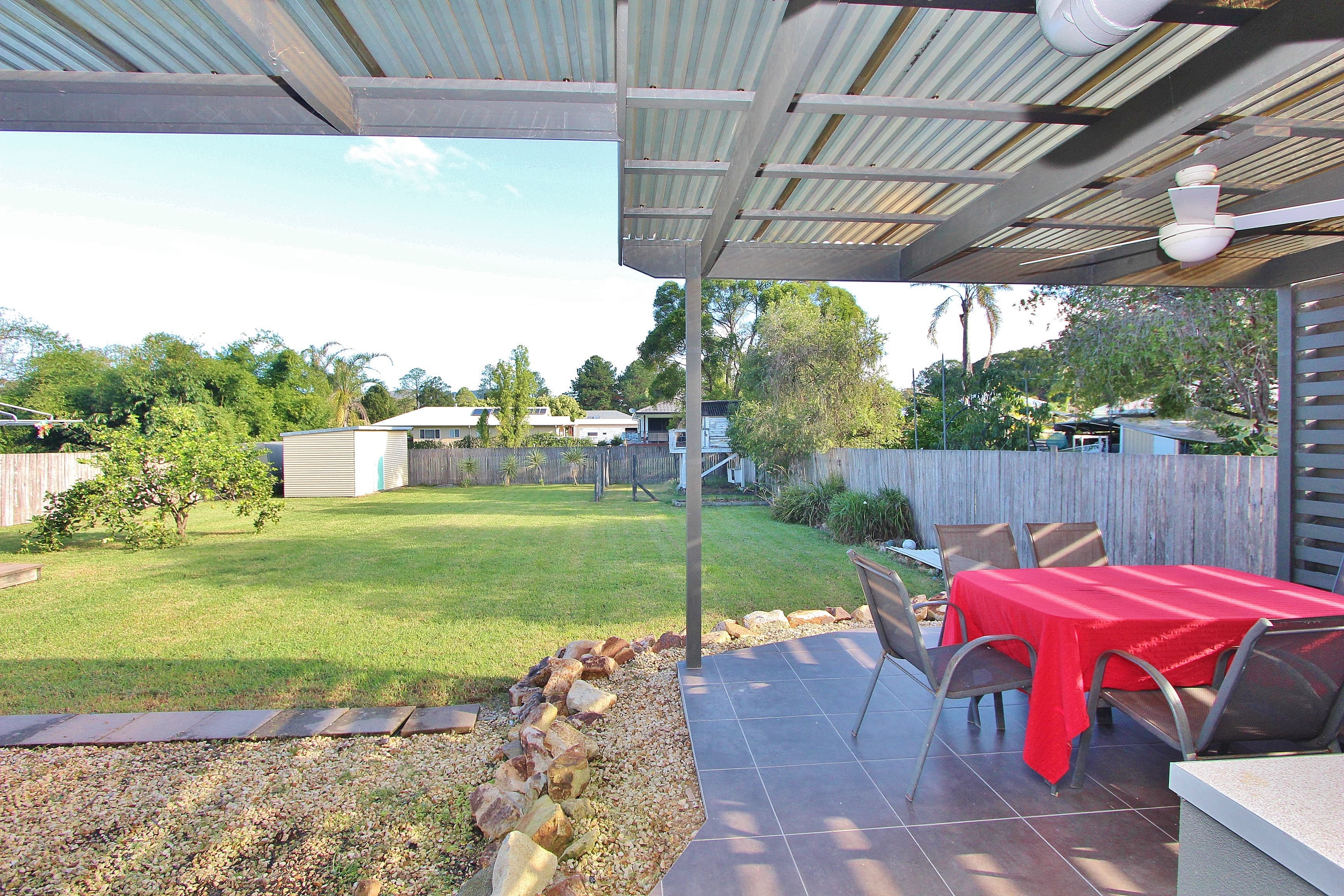 17 Laurel Street, Kendall, Kendall - Thumbnail 2