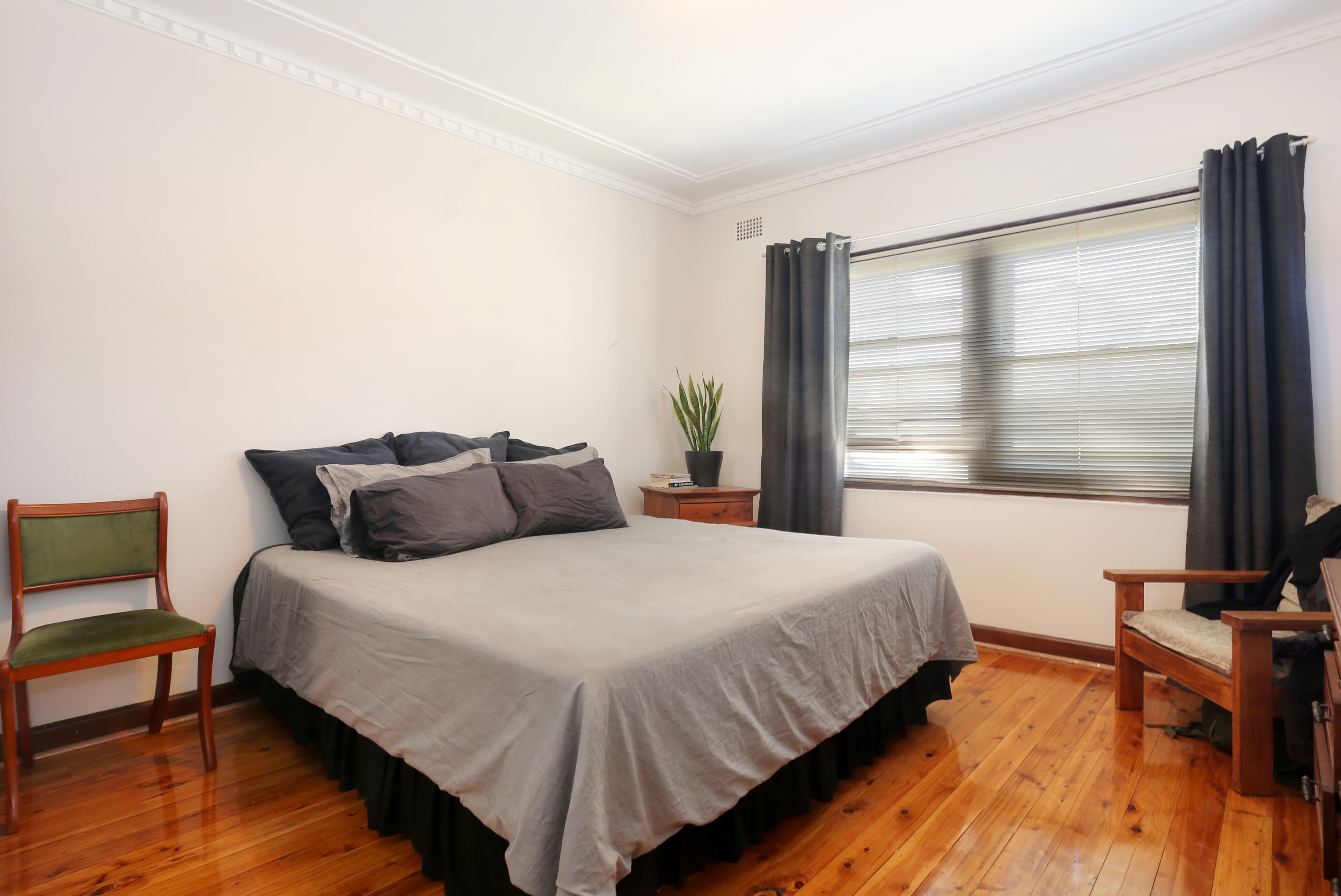 66 New England Drive, Kingsgrove, Kingsgrove - Thumbnail 4
