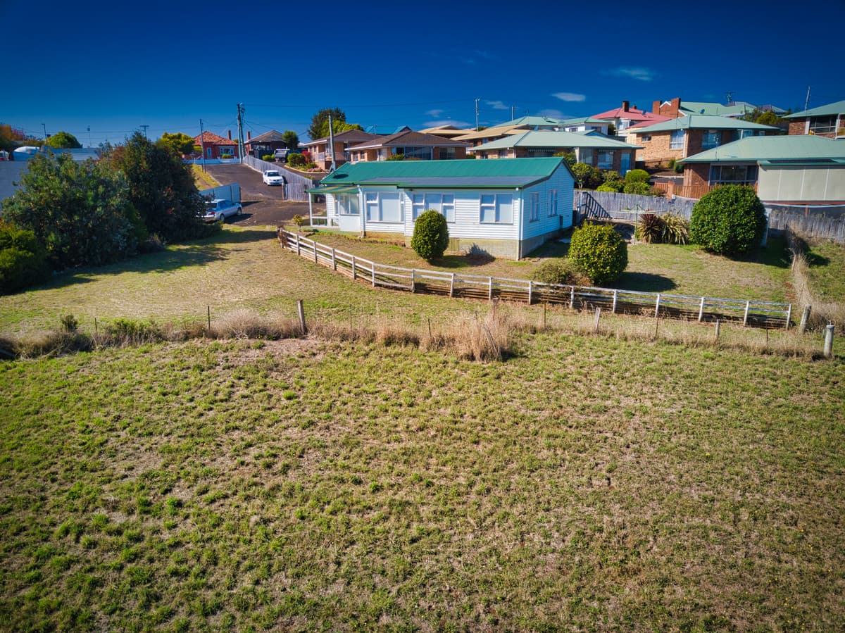 200 Mount Street, Upper Burnie, Upper Burnie - Thumbnail 5