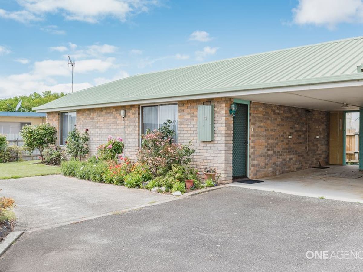 3/2 Raglan Street, Somerset, Somerset - Image 1