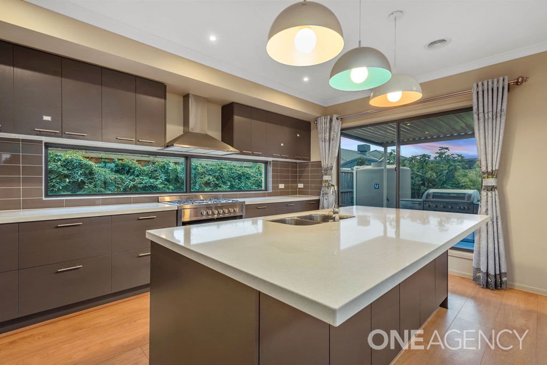 22 Double Bay Drive, Taylors Hill, Taylors Hill - Thumbnail 5